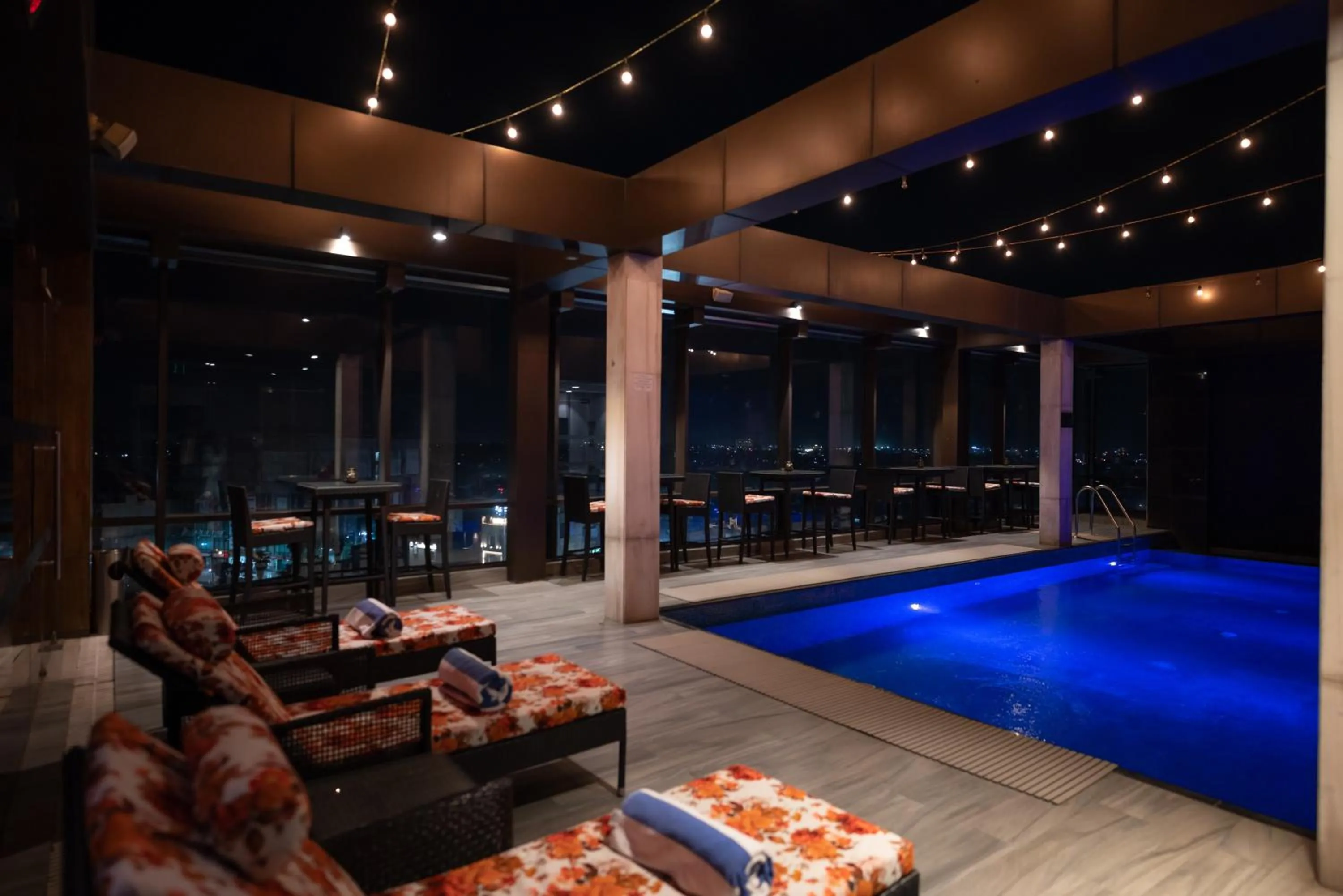 Swimming pool in Courtyard by Marriott Amritsar