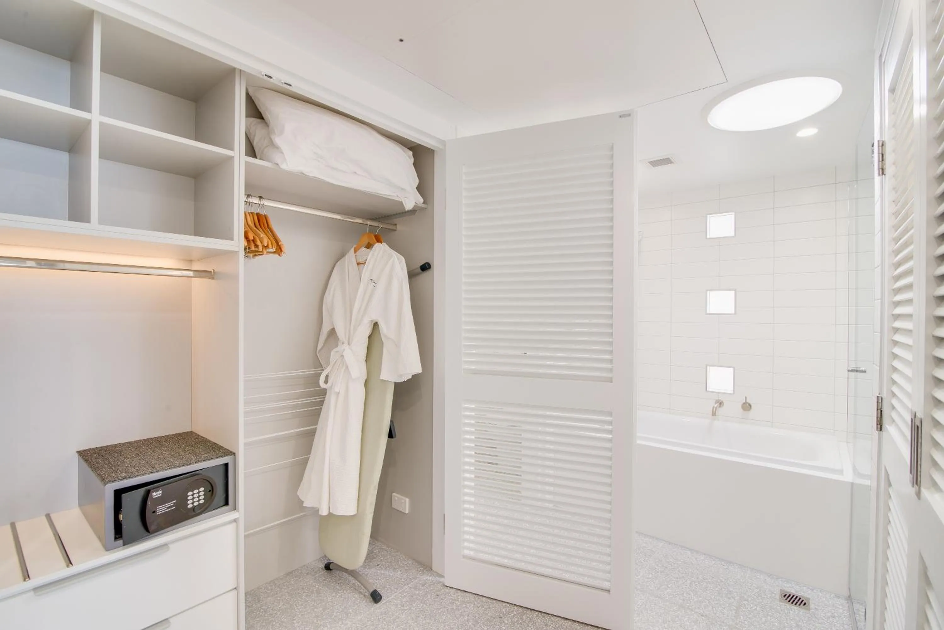 Bathroom in Tingirana Noosa