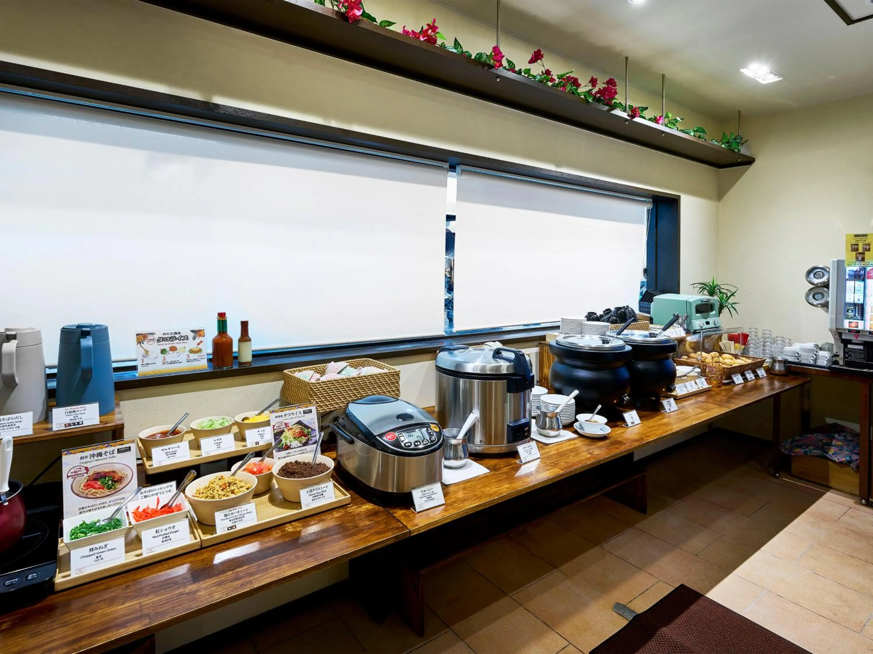 Restaurant/places to eat in Daiwa Roynet Hotel Okinawa-Kenchomae