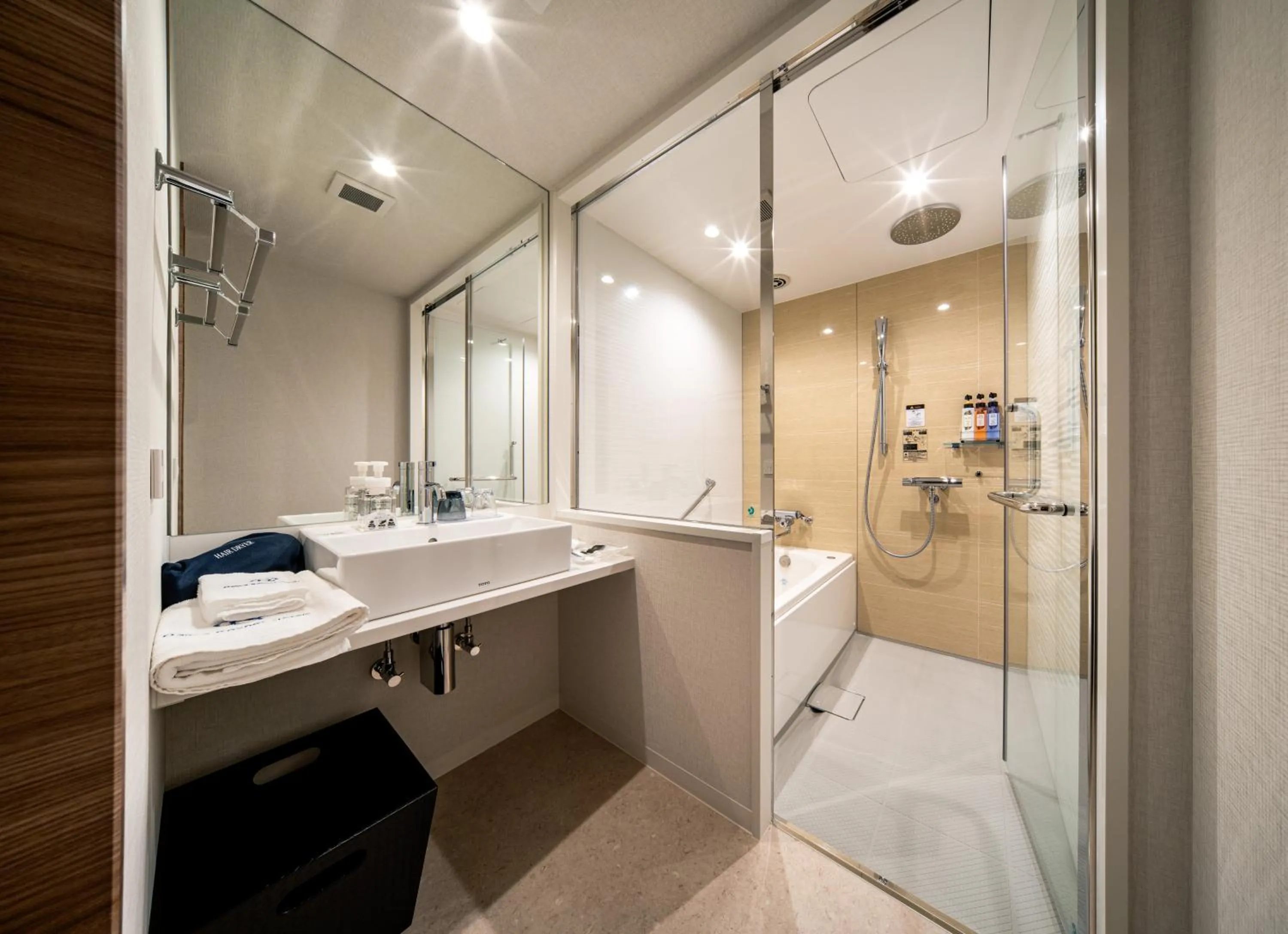 Bath in Daiwa Roynet Hotel Okinawa-Kenchomae