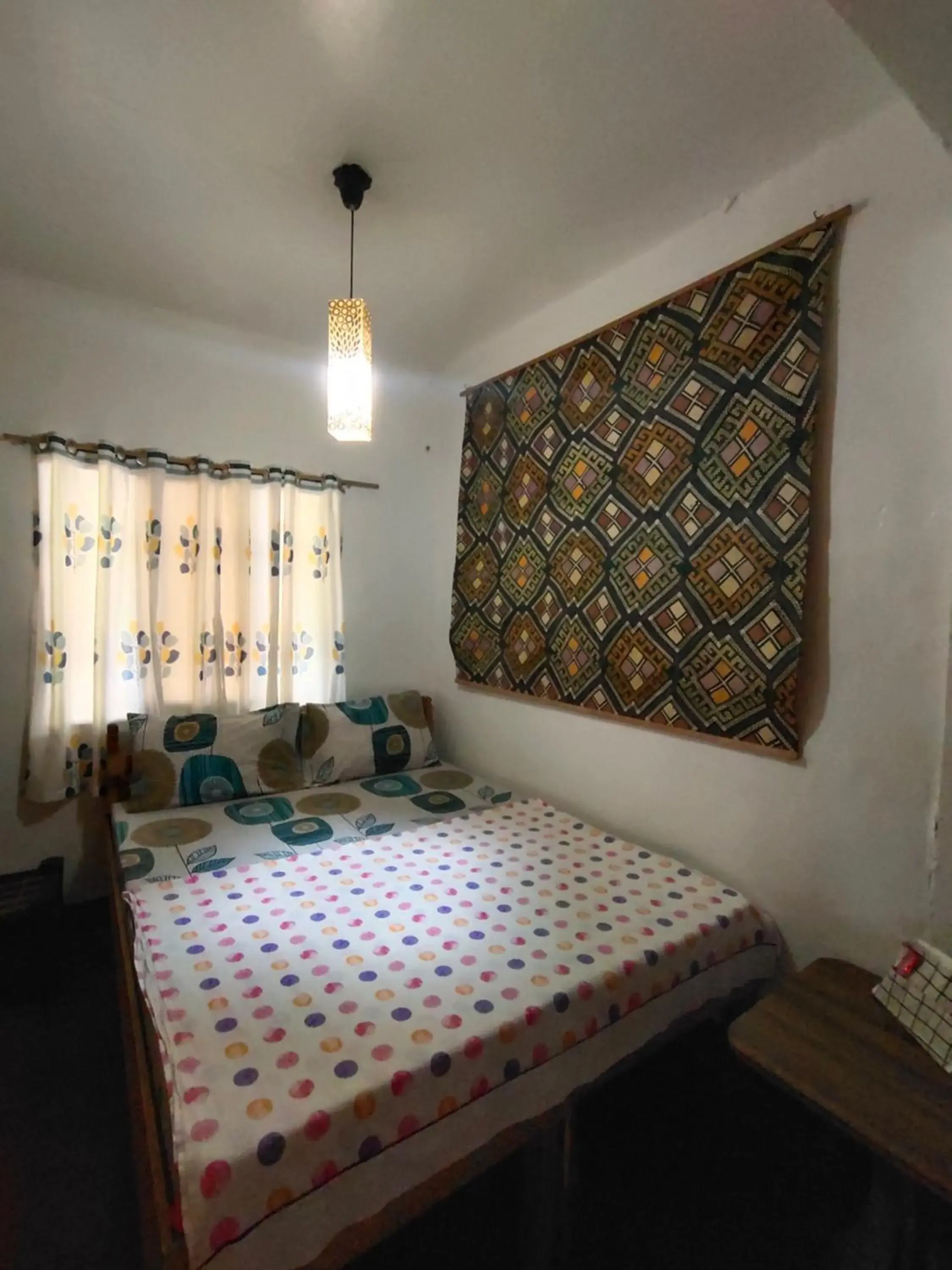 Budget Double Room in Purple Homestay Hillside Budget Double Room in Purple Homestay Hillside