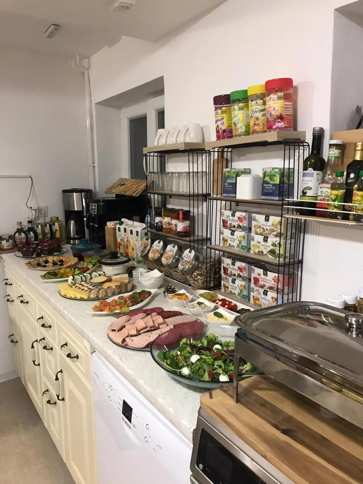 Food and drinks in New Hostel Berlin Mitte FREE SNACK hot tea and coffee
