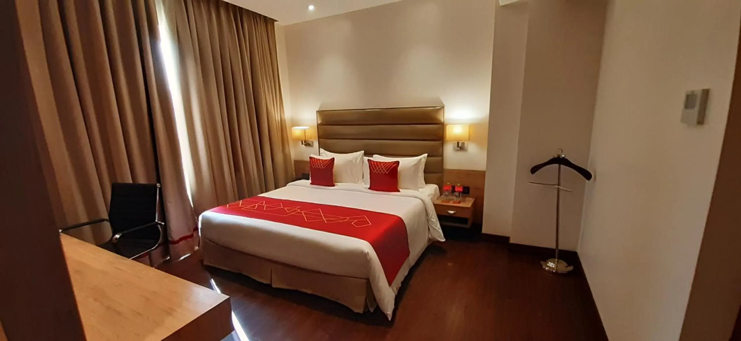 Photo of the whole room, Bed in Ramada by Wyndham Aligarh GT Road
