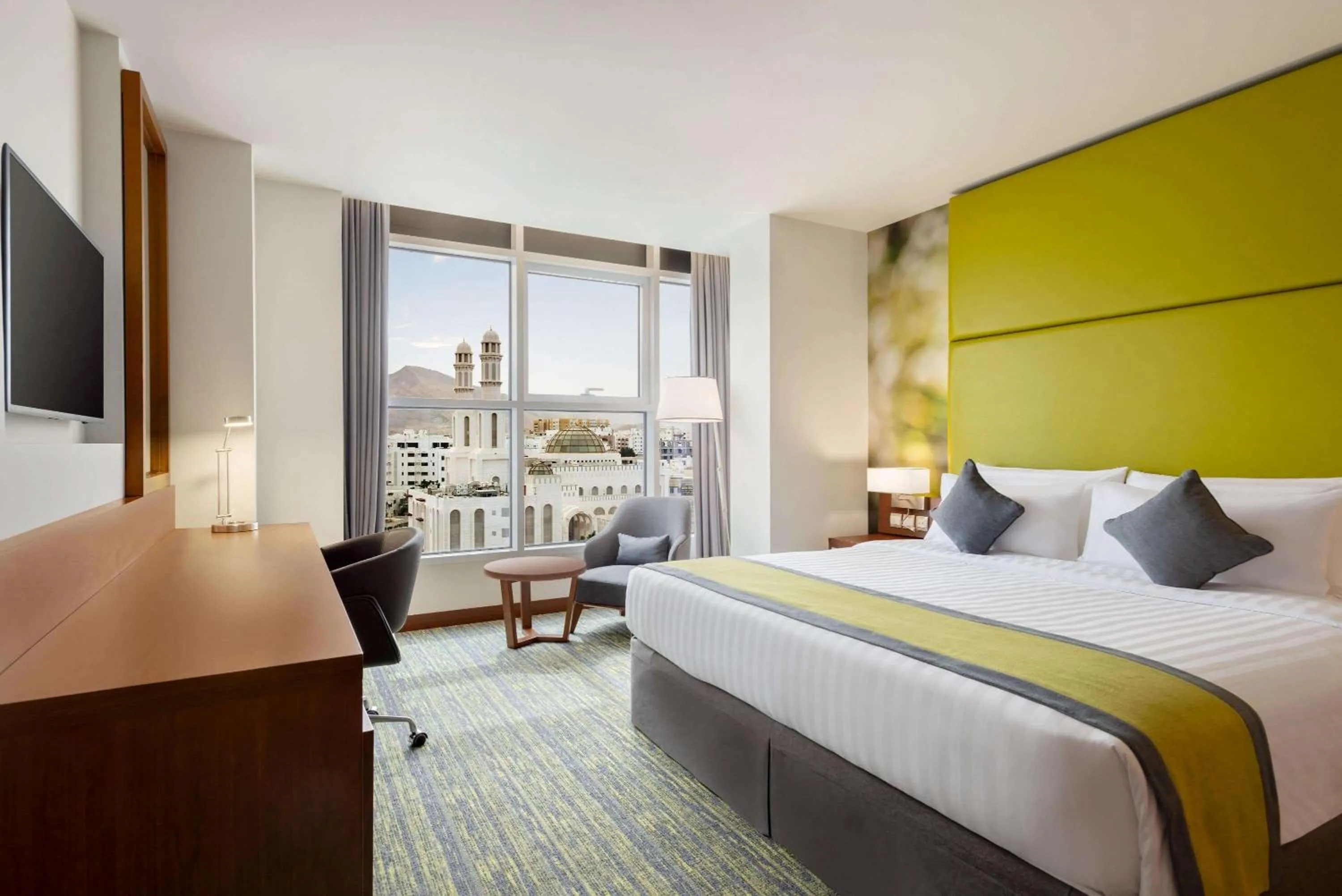 Photo of the whole room, Bed in Wyndham Garden Muscat Al Khuwair