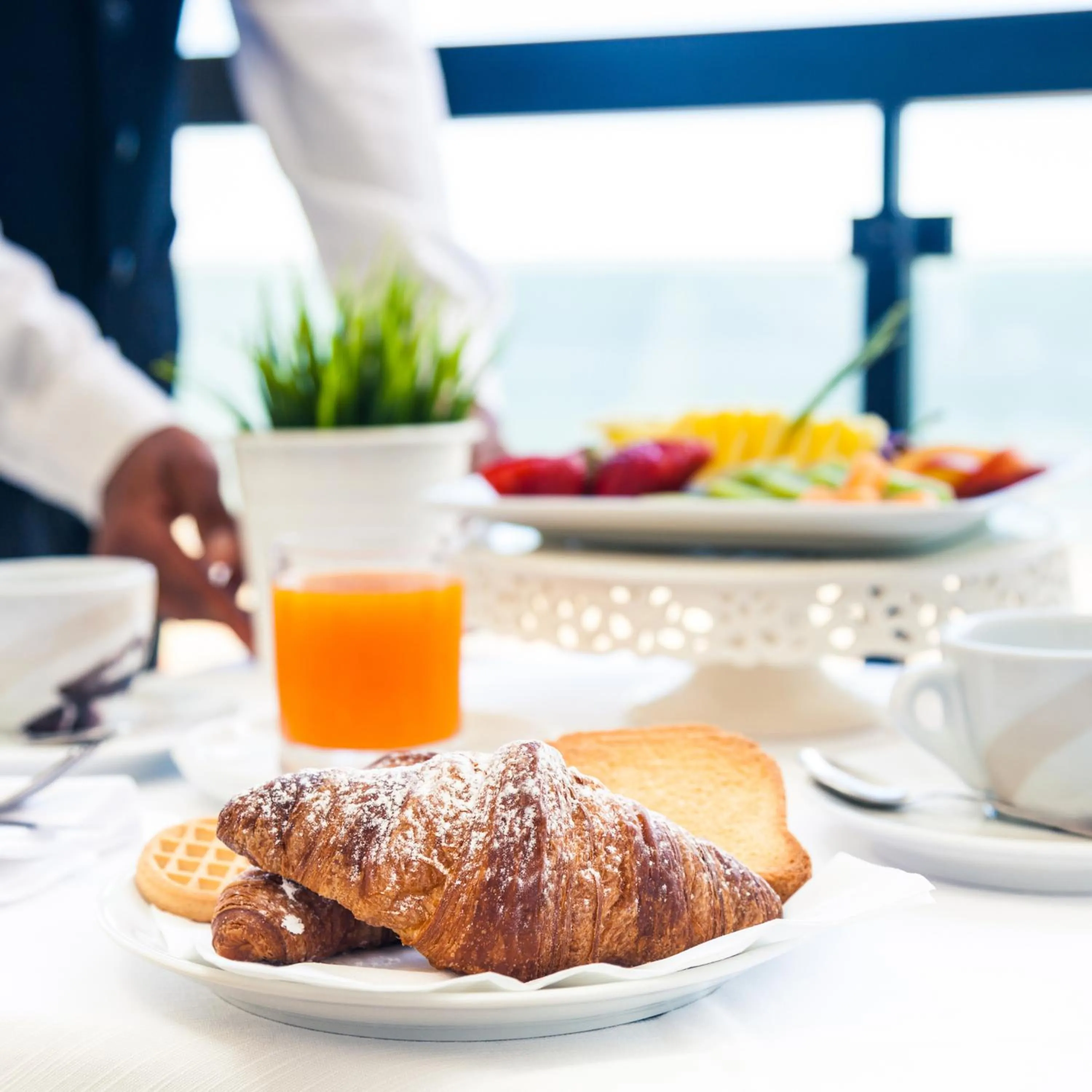 Food and drinks in Rooms & Amoria Spa for Adults Only - Hotel Jägerhof Wörthersee