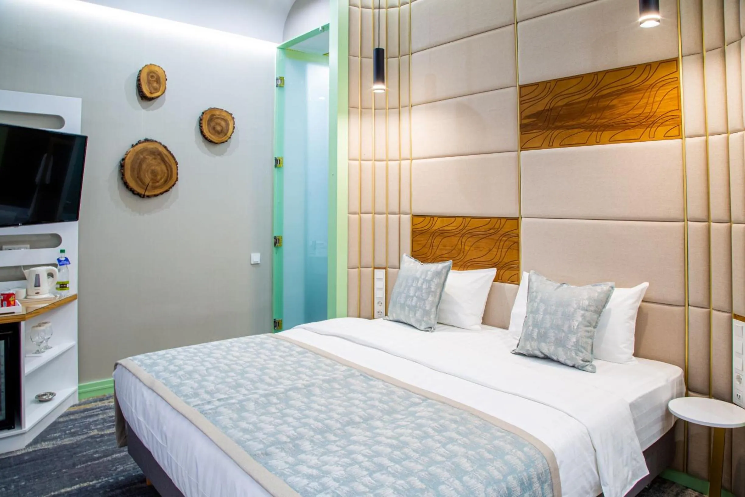 Bedroom, Bed in Kazzhol Park Hotel Almaty