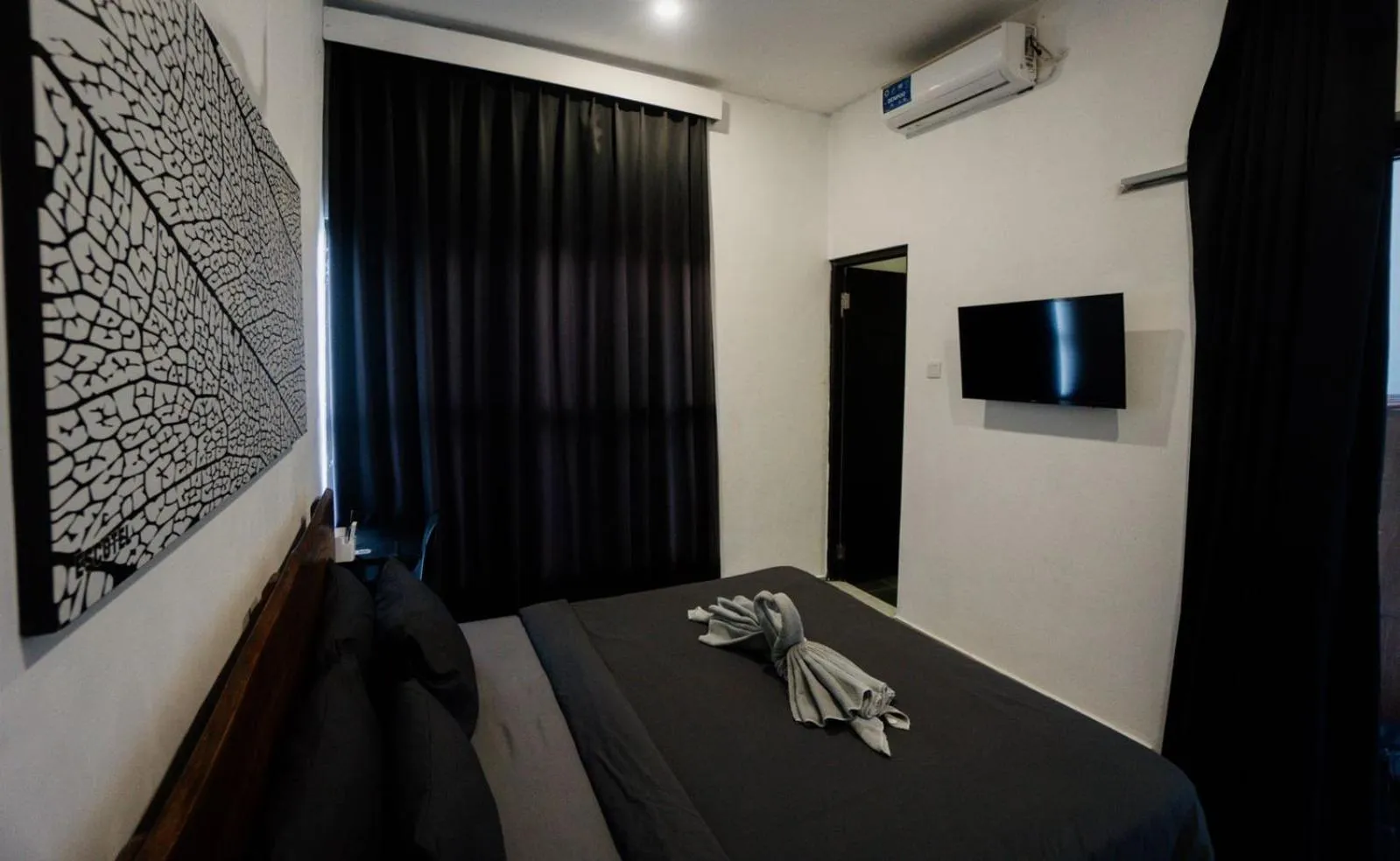 Bed in Escotel Krisnantara