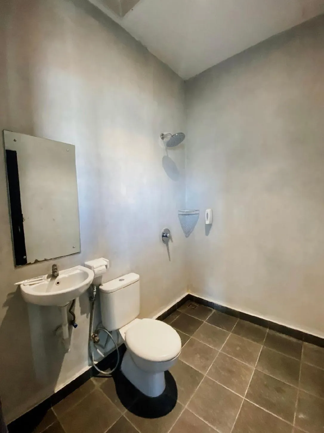 Bathroom in Escotel Krisnantara