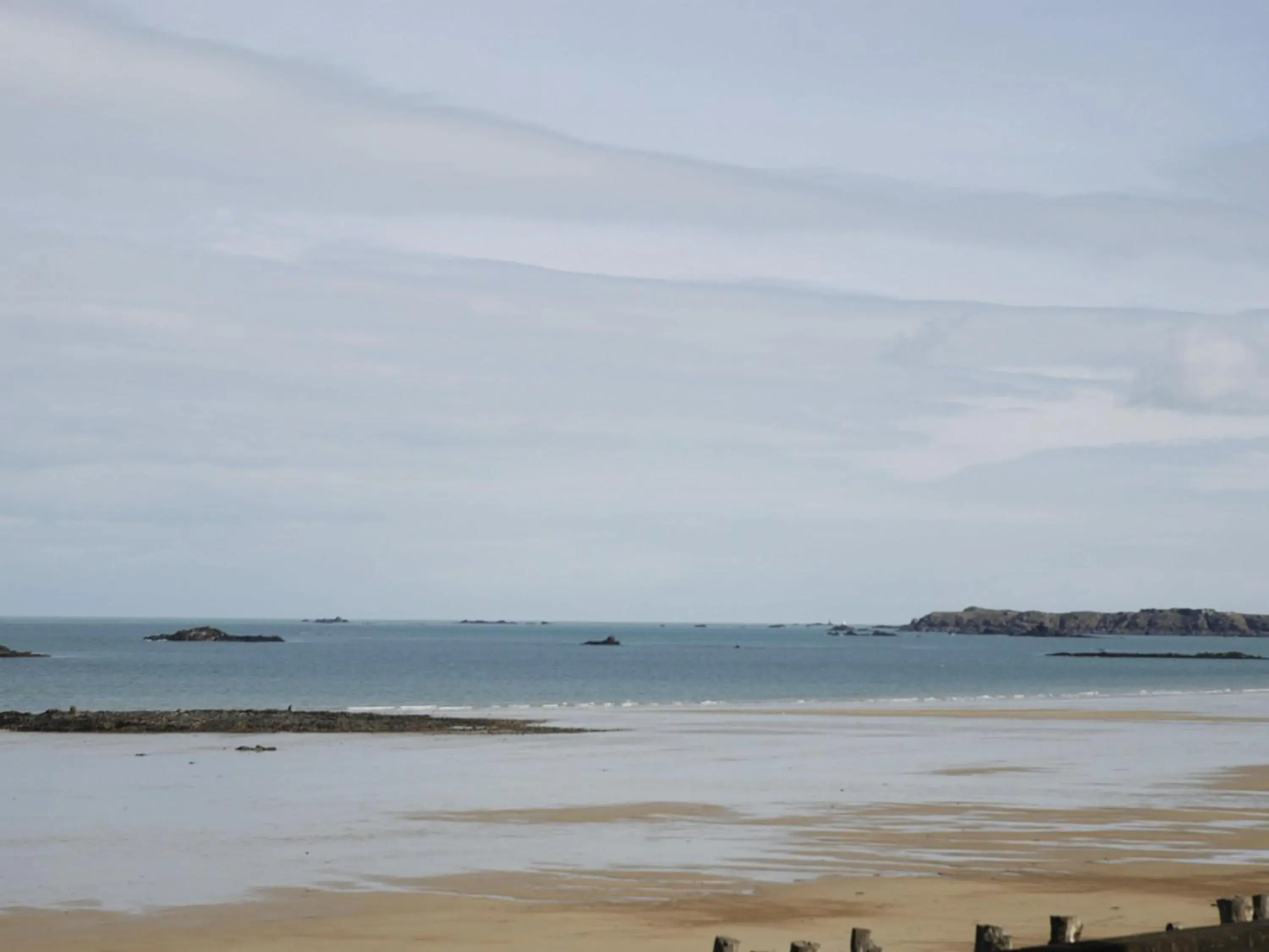 Lounge or bar in ibis Saint Malo Plage Lounge or bar in ibis Saint Malo Plage