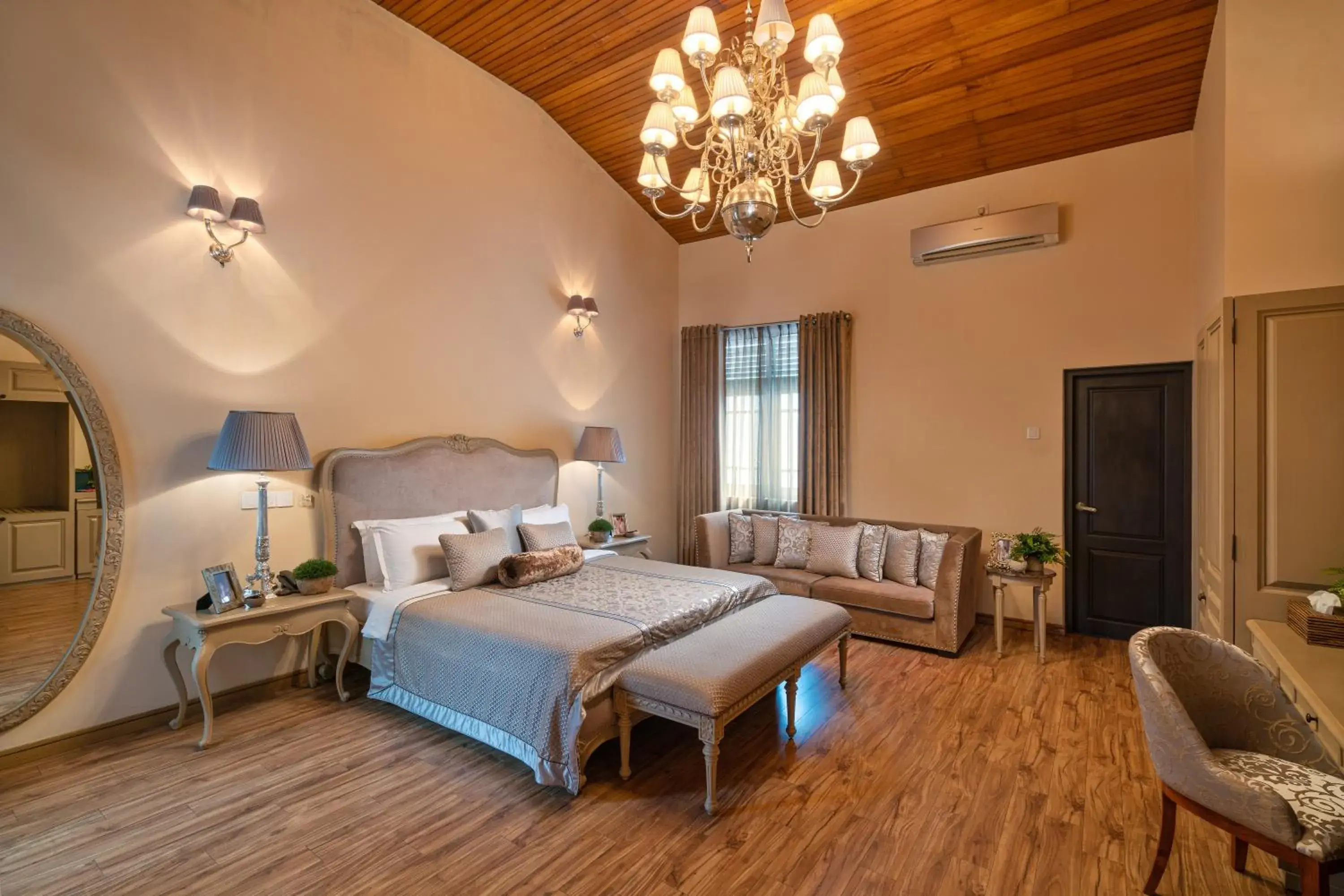 Photo of the whole room, Bed in Clove Villa Photo of the whole room, Bed in Clove Villa