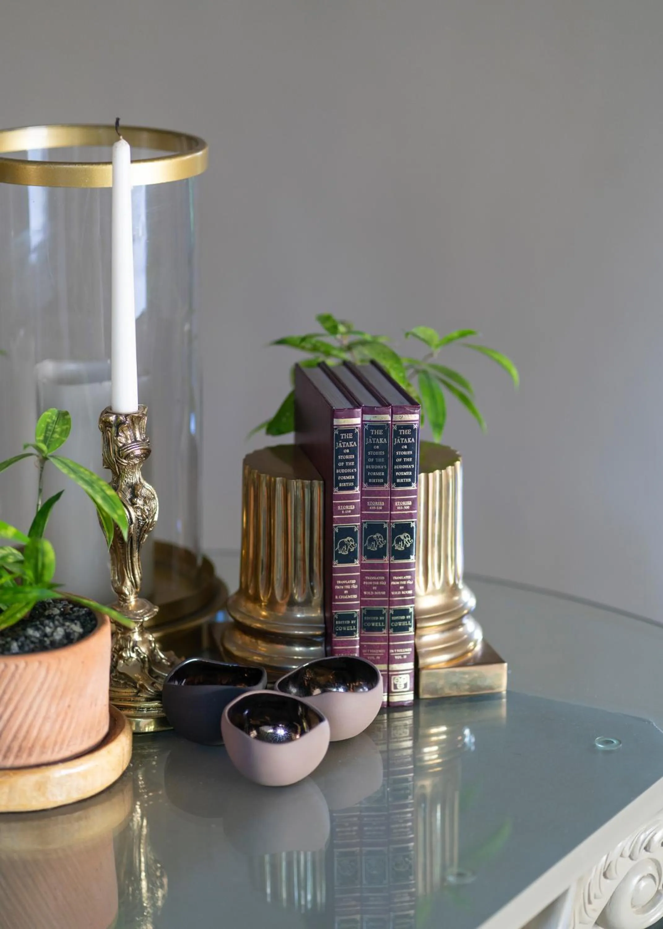 Decorative detail in Clove Villa