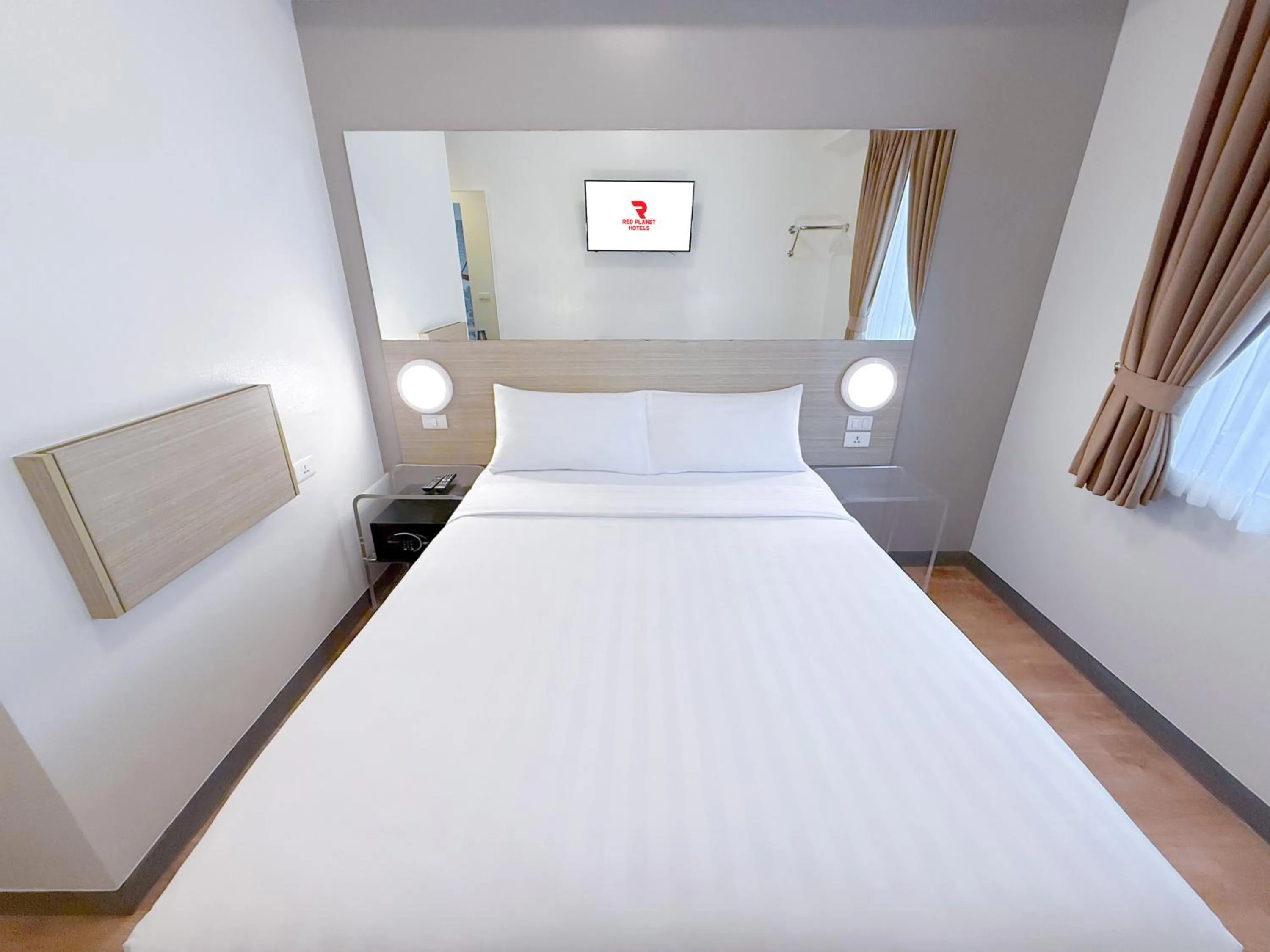 Bed in Red Planet Cagayan De Oro