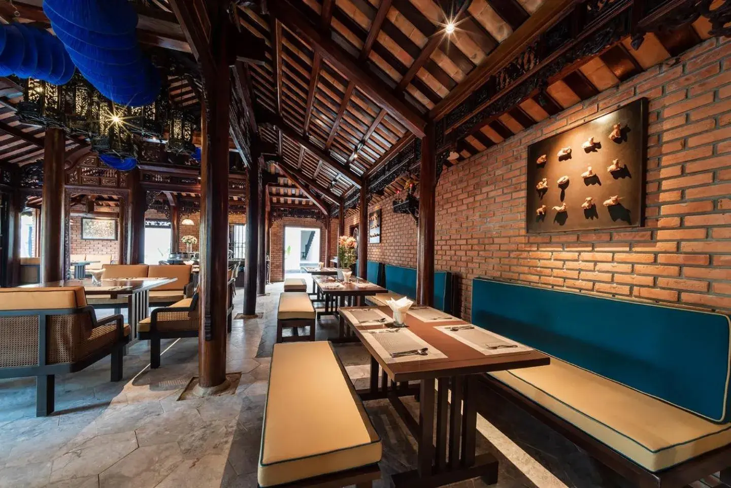 Restaurant/places to eat in De An Hotel Restaurant/places to eat in De An Hotel