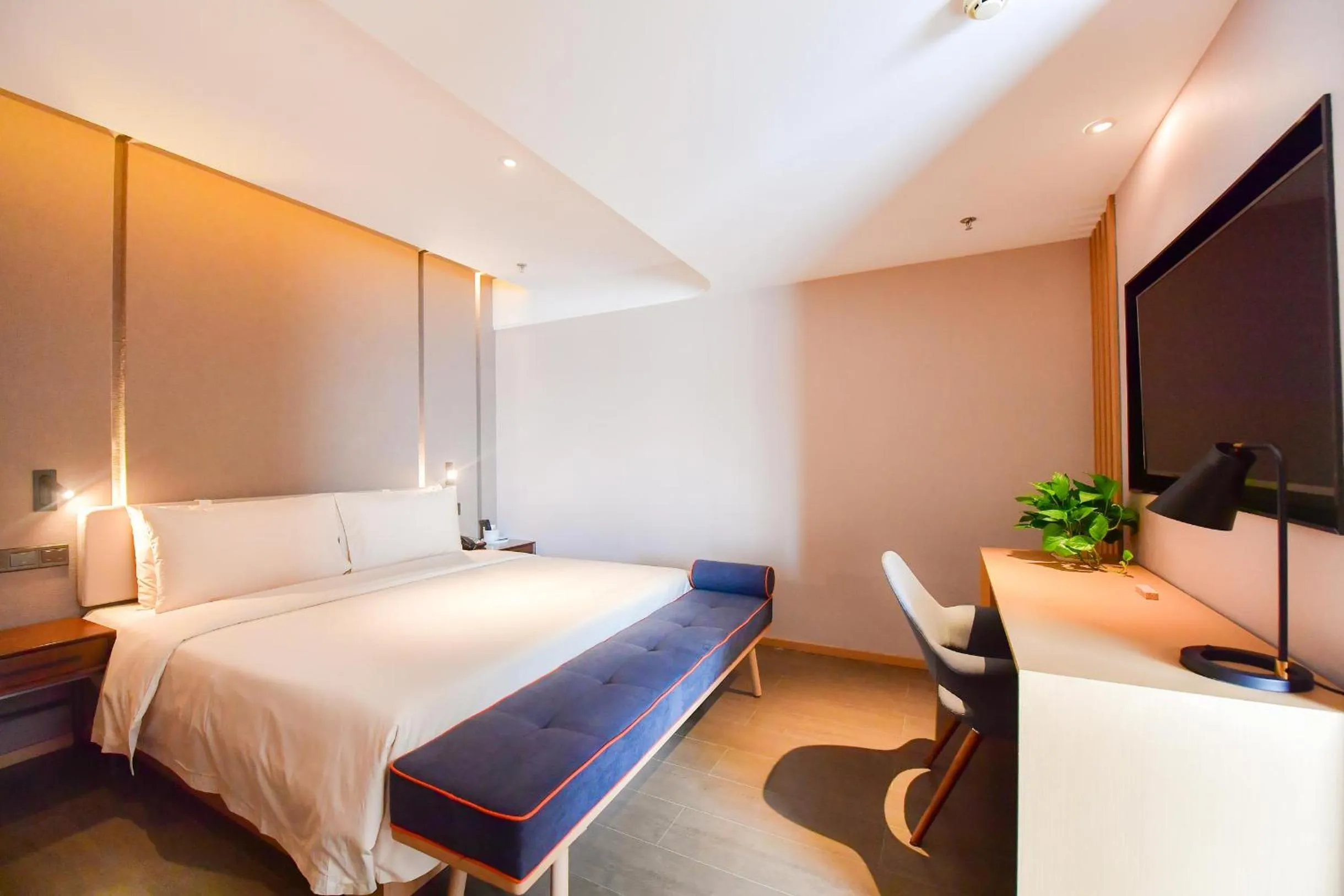 Atour Hotel Yinchuan Gulou Pedestrian Street