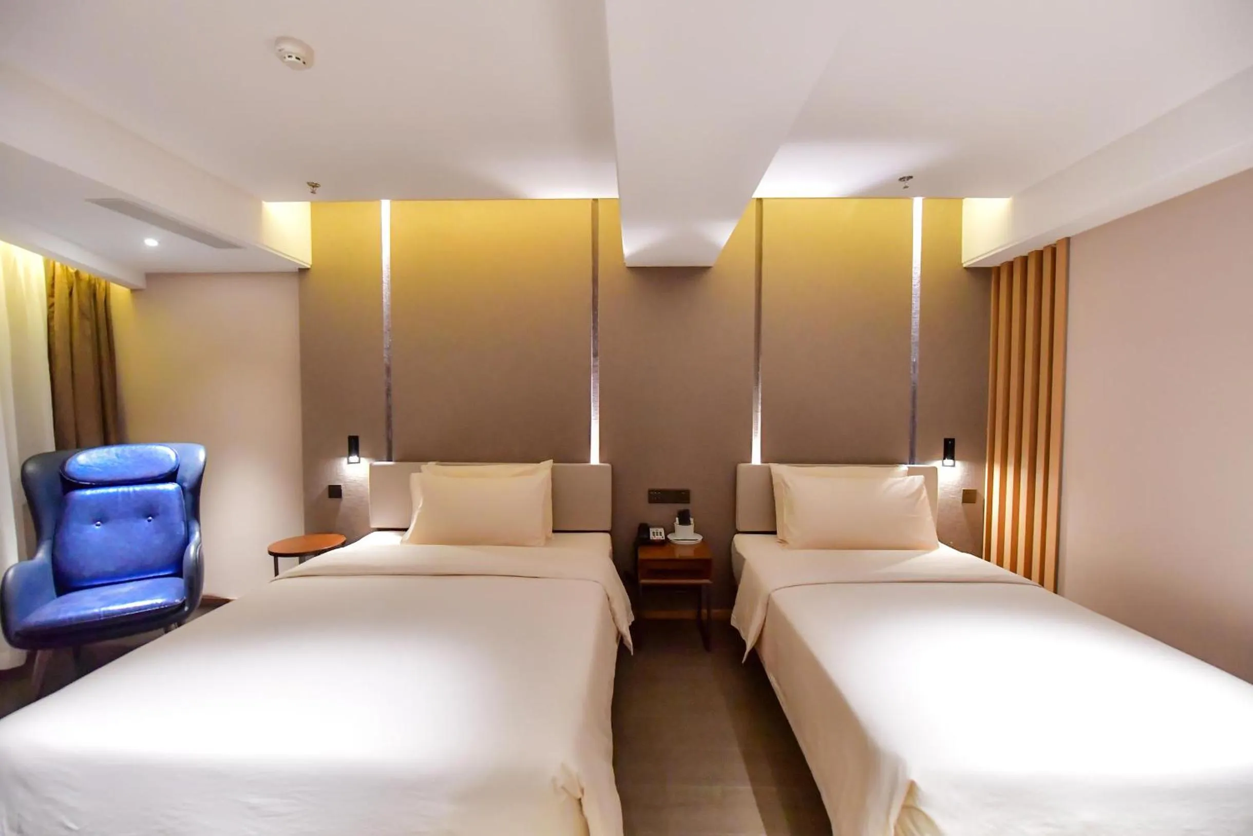 Atour Hotel Yinchuan Gulou Pedestrian Street