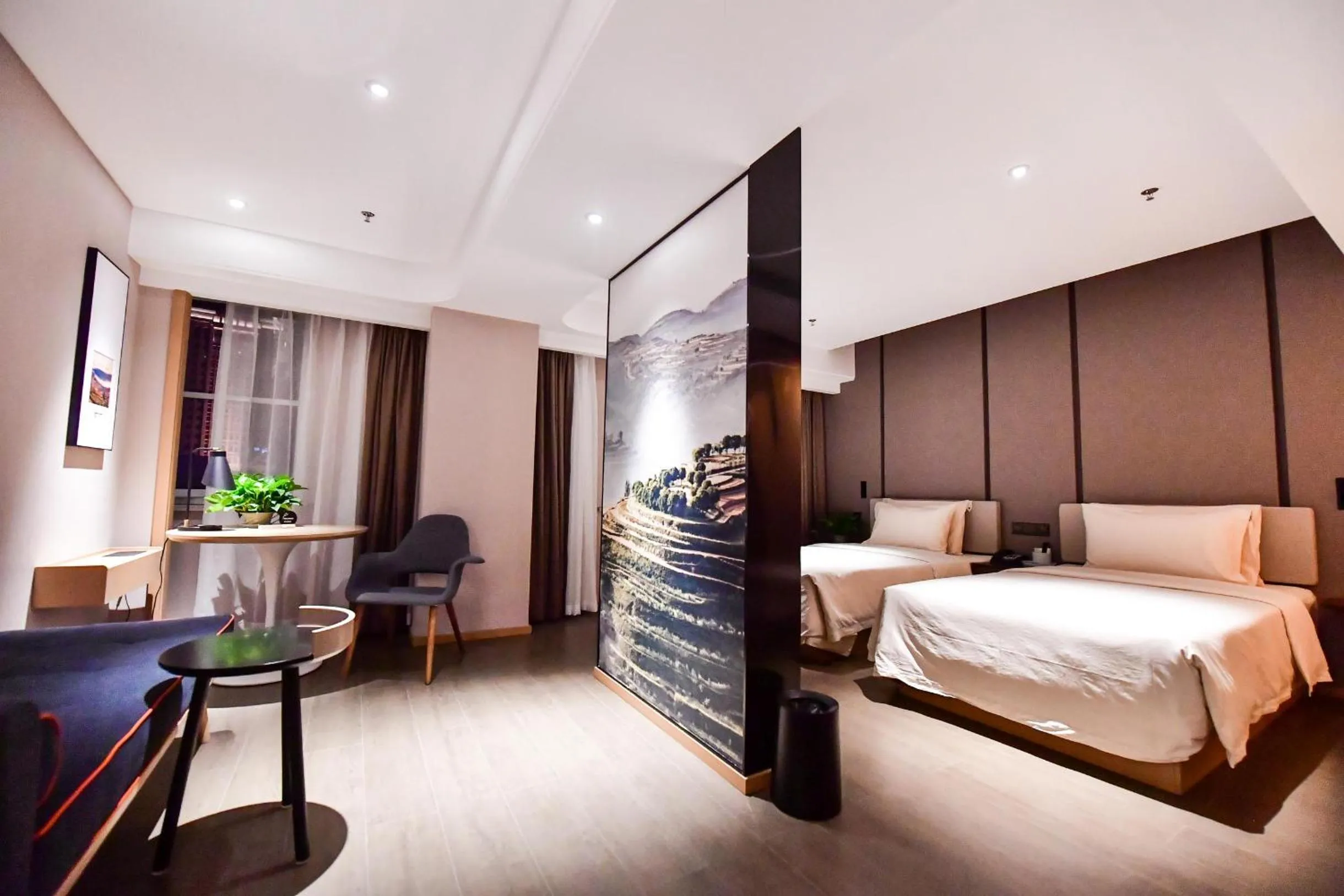 Atour Hotel Yinchuan Gulou Pedestrian Street