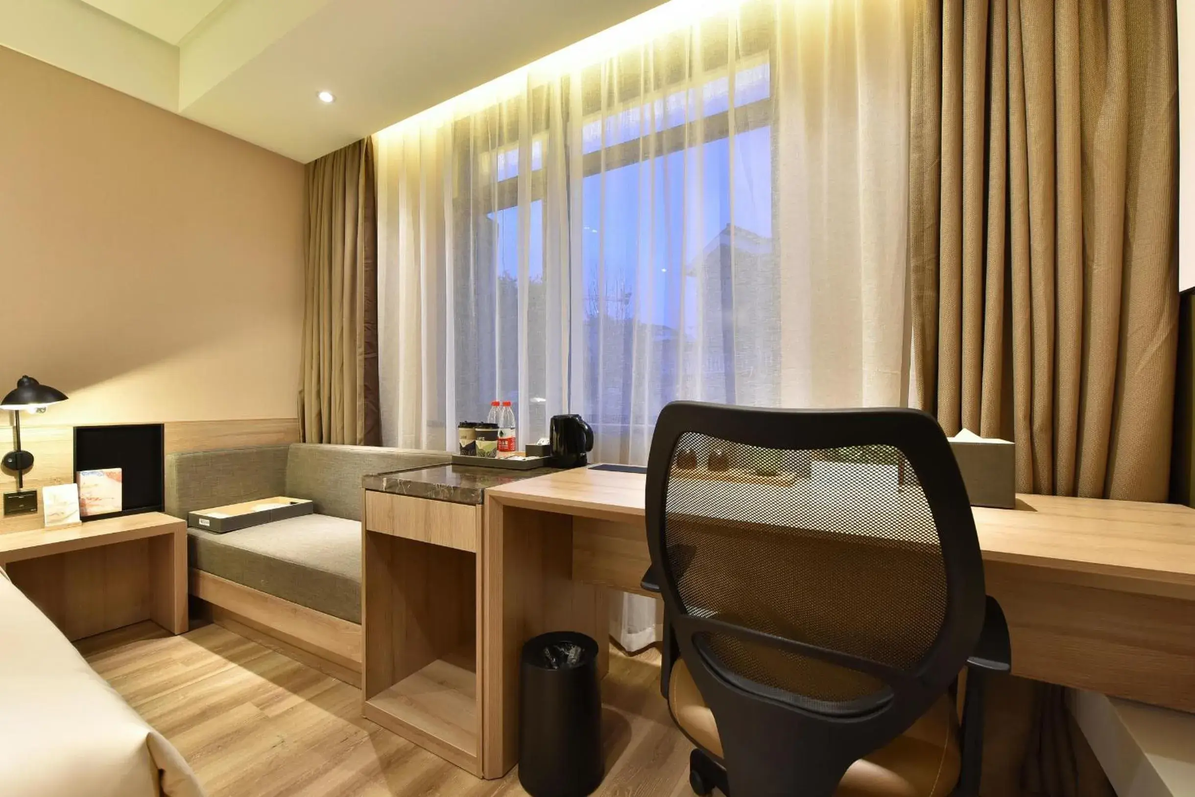 Bed in Atour Hotel Zhongguancun Yongfeng Base Beijing Bed in Atour Hotel Zhongguancun Yongfeng Base Beijing