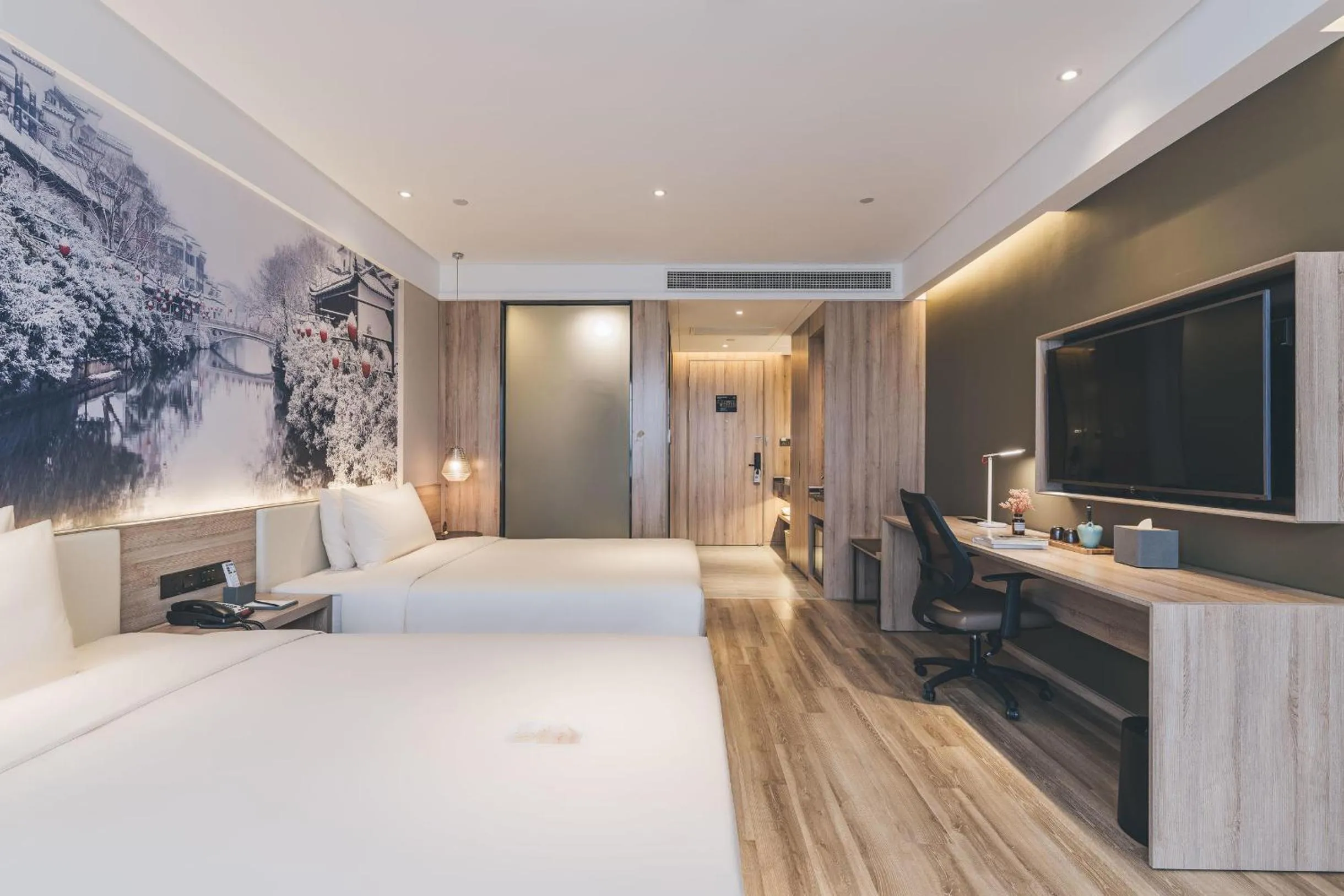 Bed in Atour Hotel Nanjing Xianlin Avenue Jinma Road