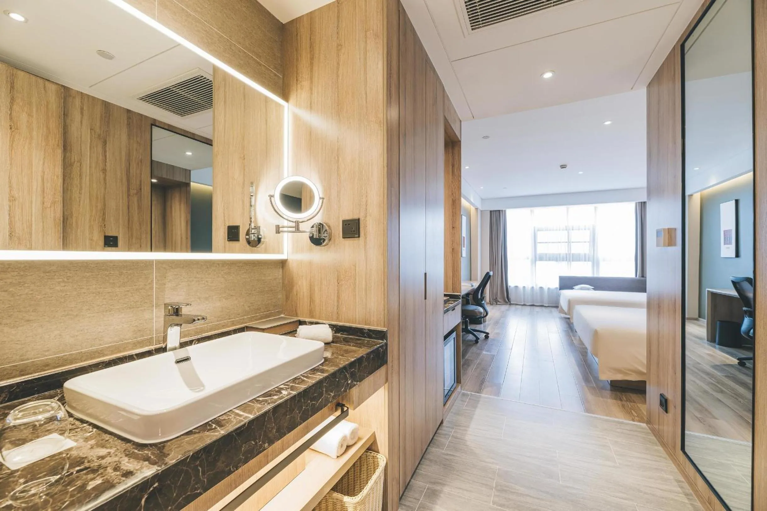Bed in Atour Hotel Nanjing Xianlin Avenue Jinma Road