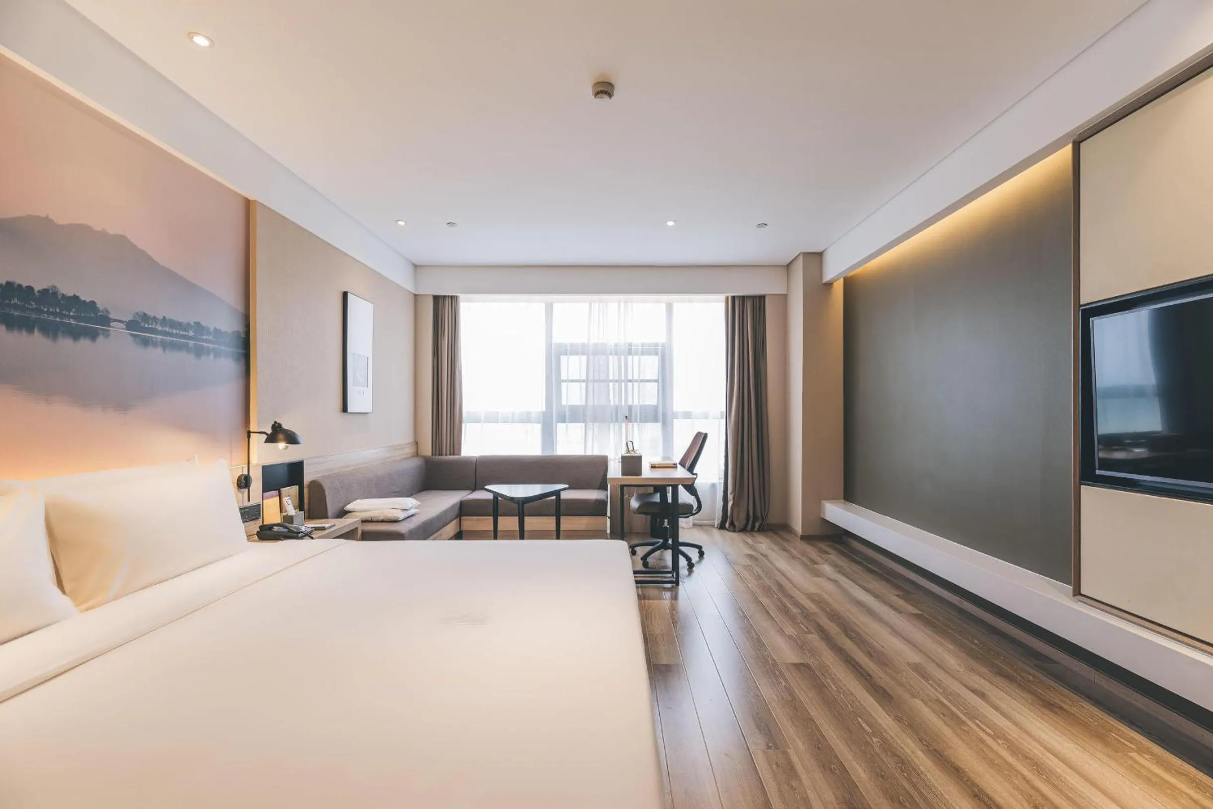 Bed in Atour Hotel Nanjing Xianlin Avenue Jinma Road