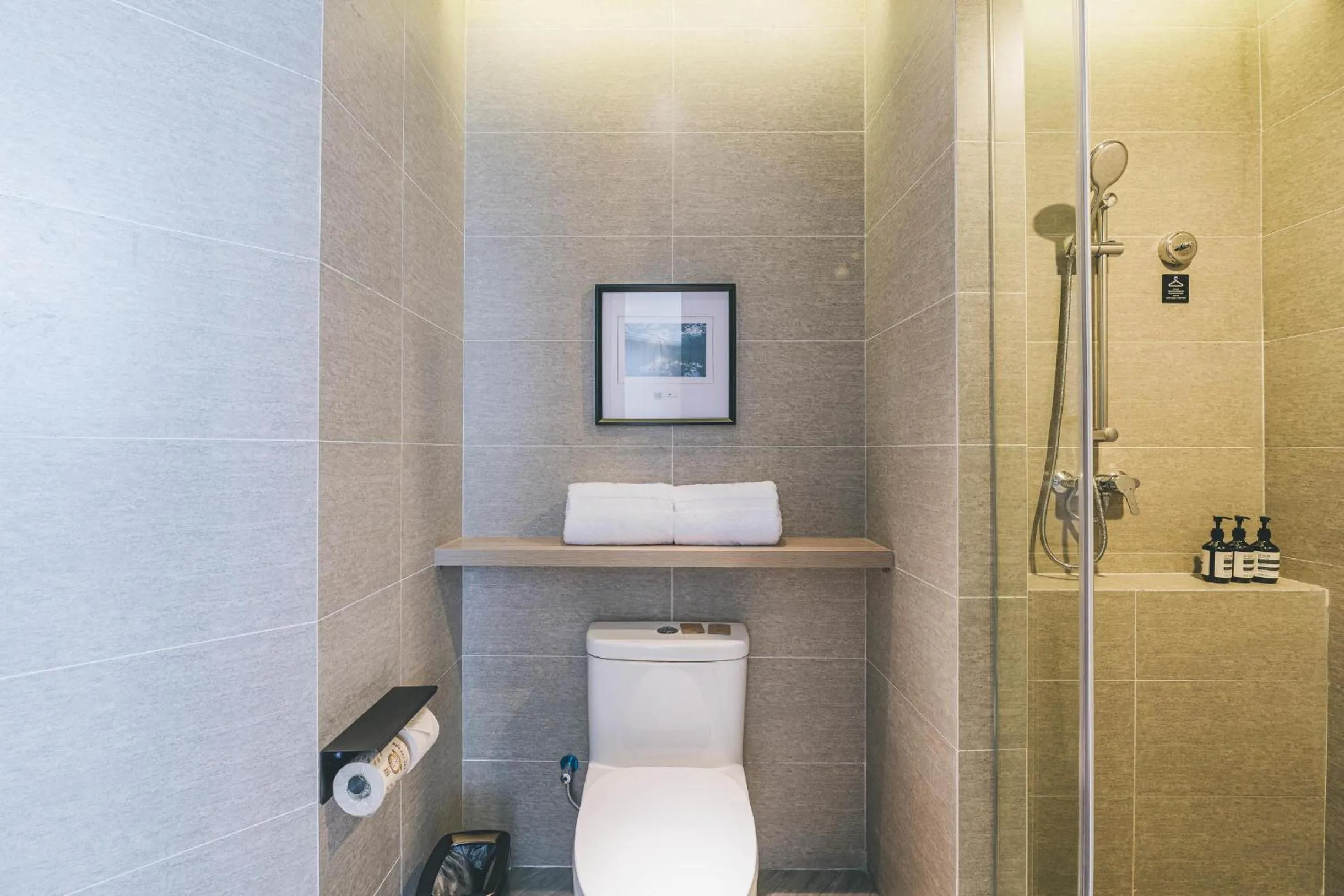 Atour Hotel Ningbo Airport Yinzhou Avenue