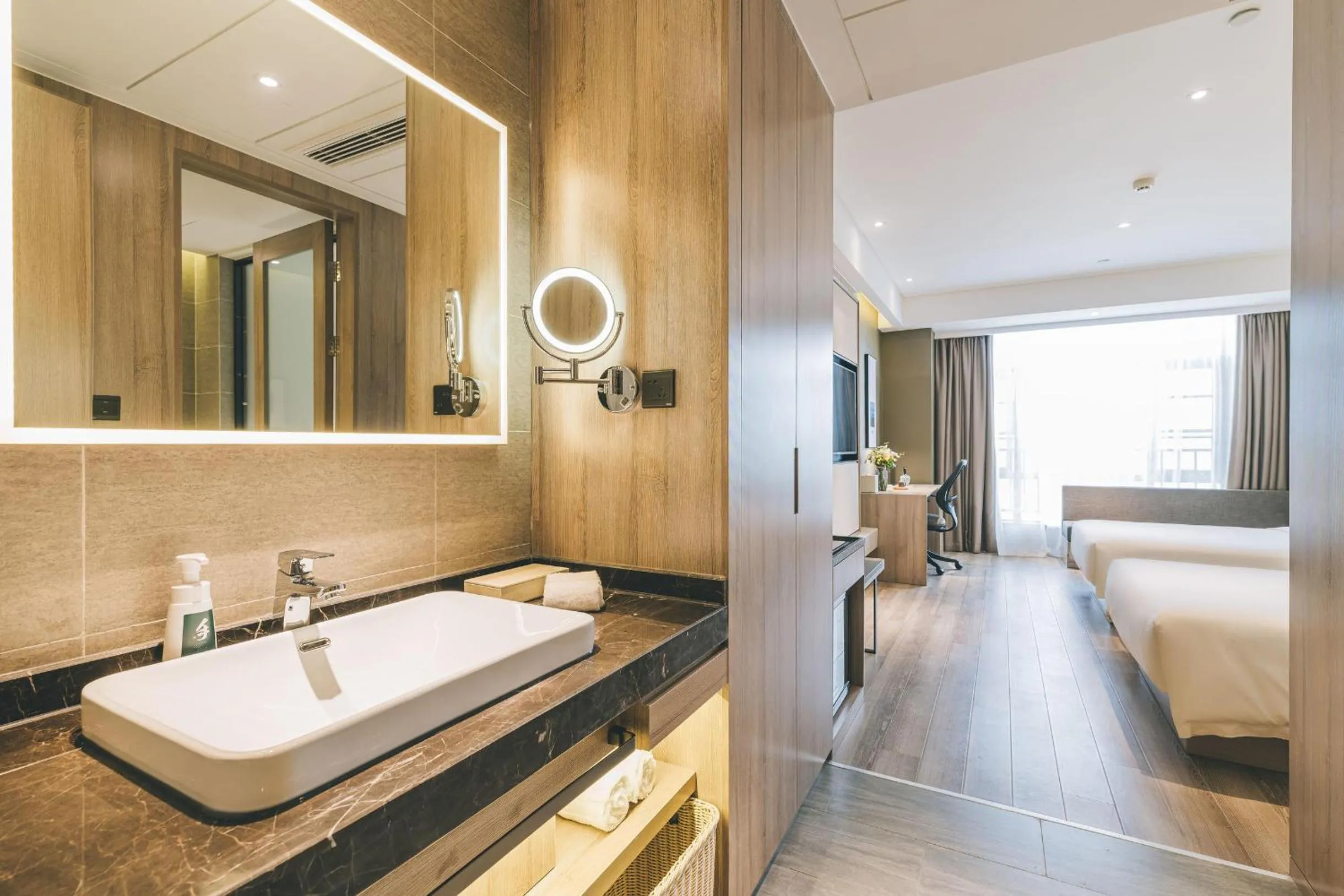 Atour Hotel Ningbo Airport Yinzhou Avenue