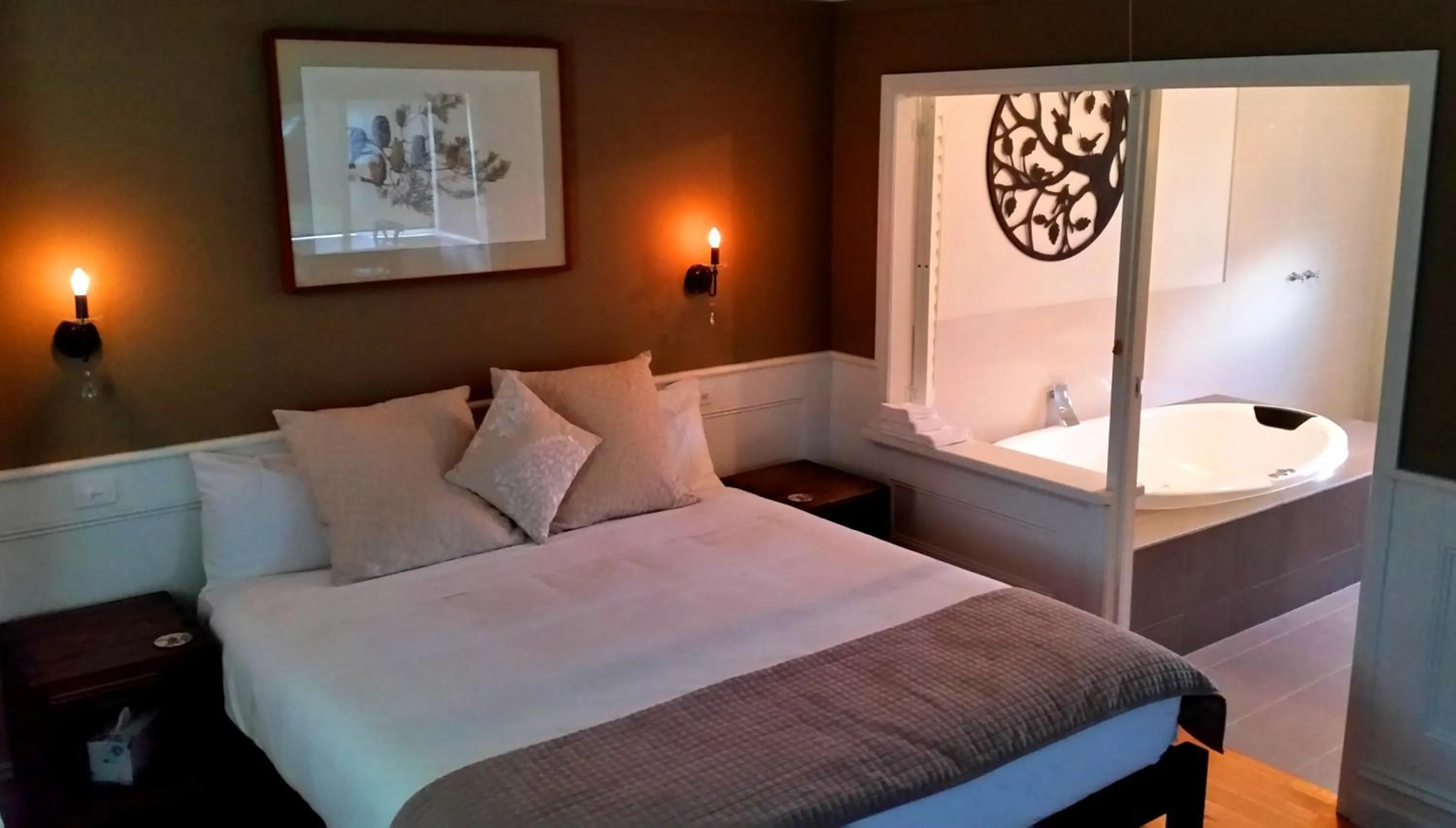 Bed in Marysville Garden Cottages