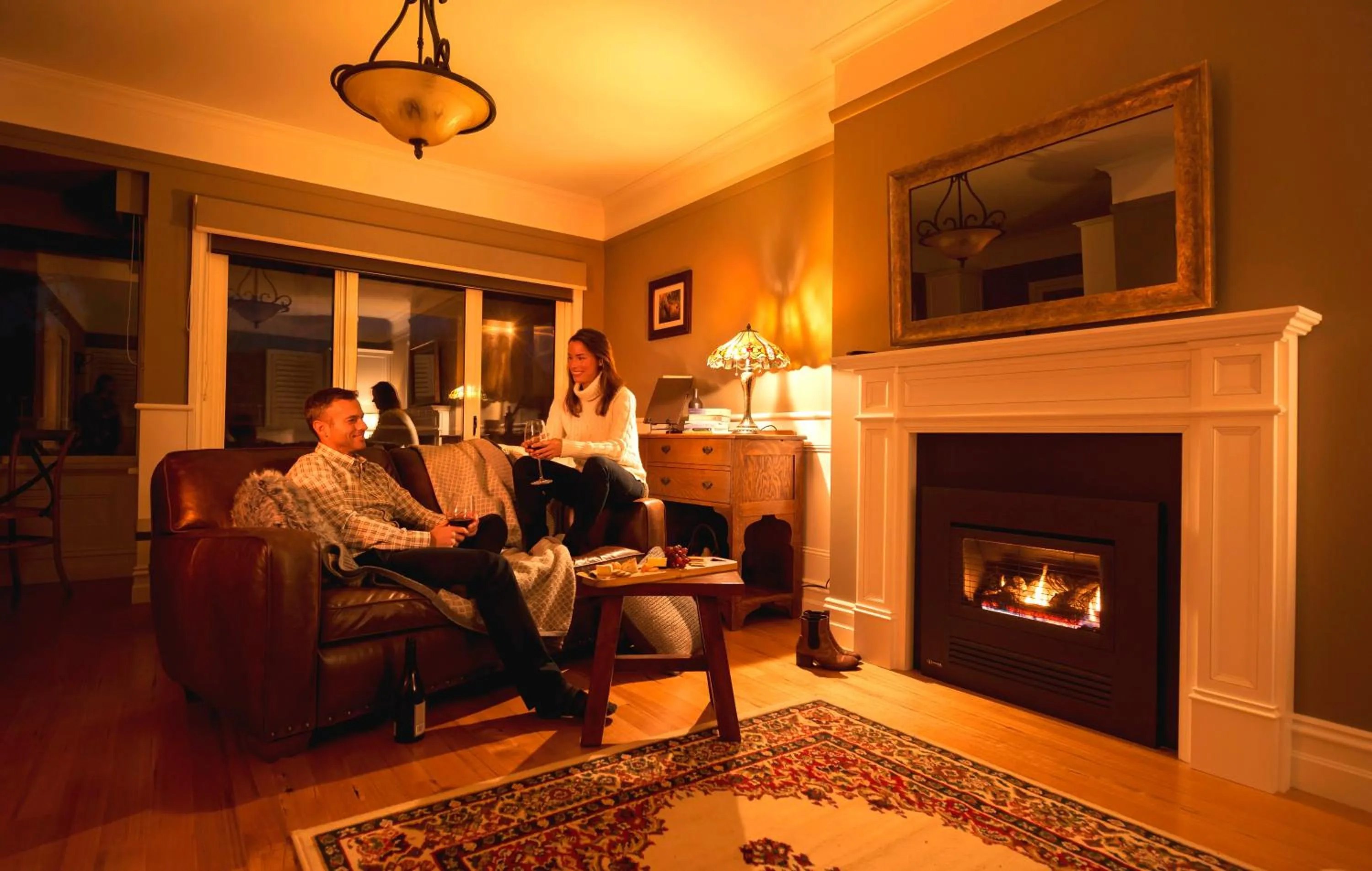 Photo of the whole room in Marysville Garden Cottages