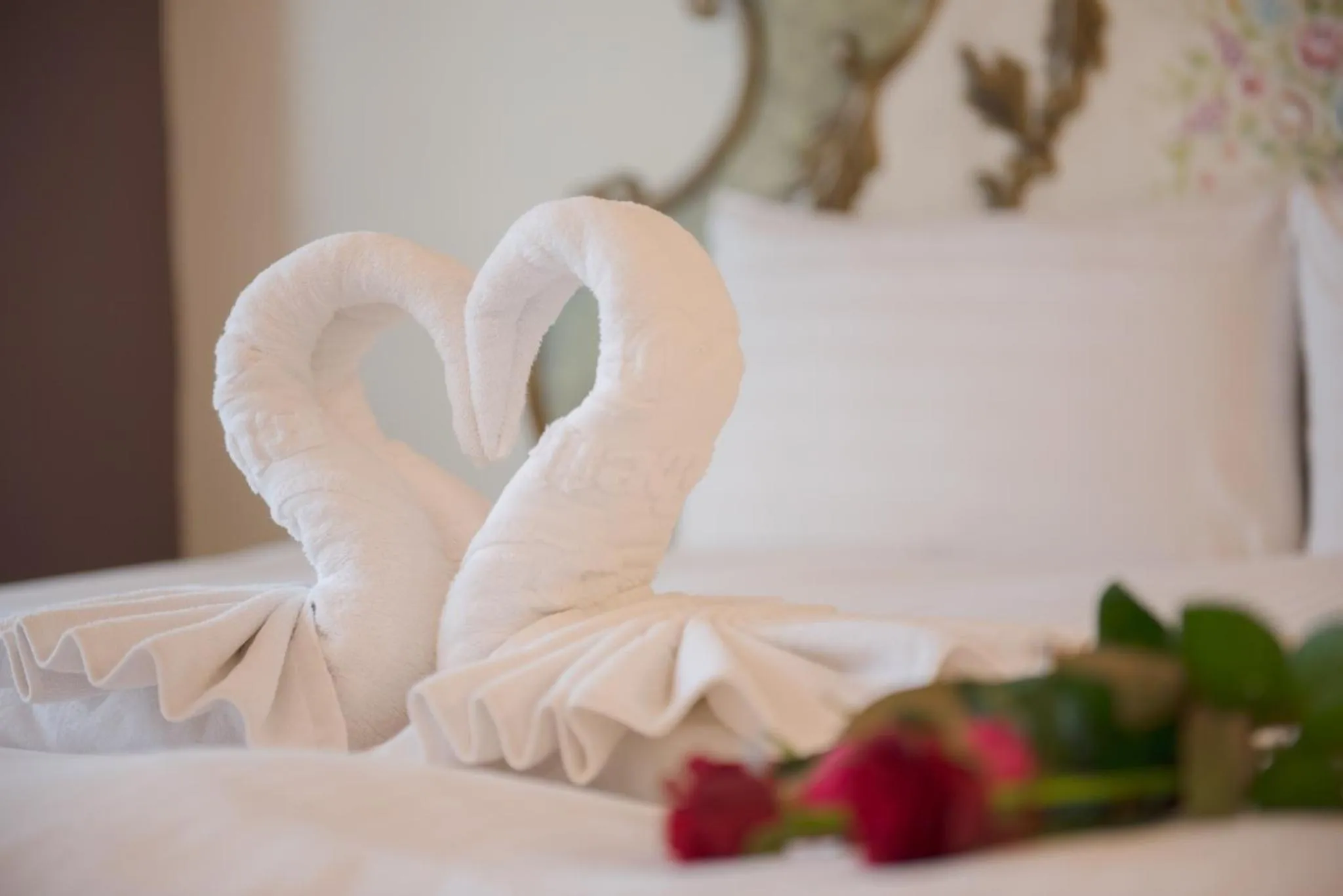 Decorative detail, Bed in Elizabeth Hotel