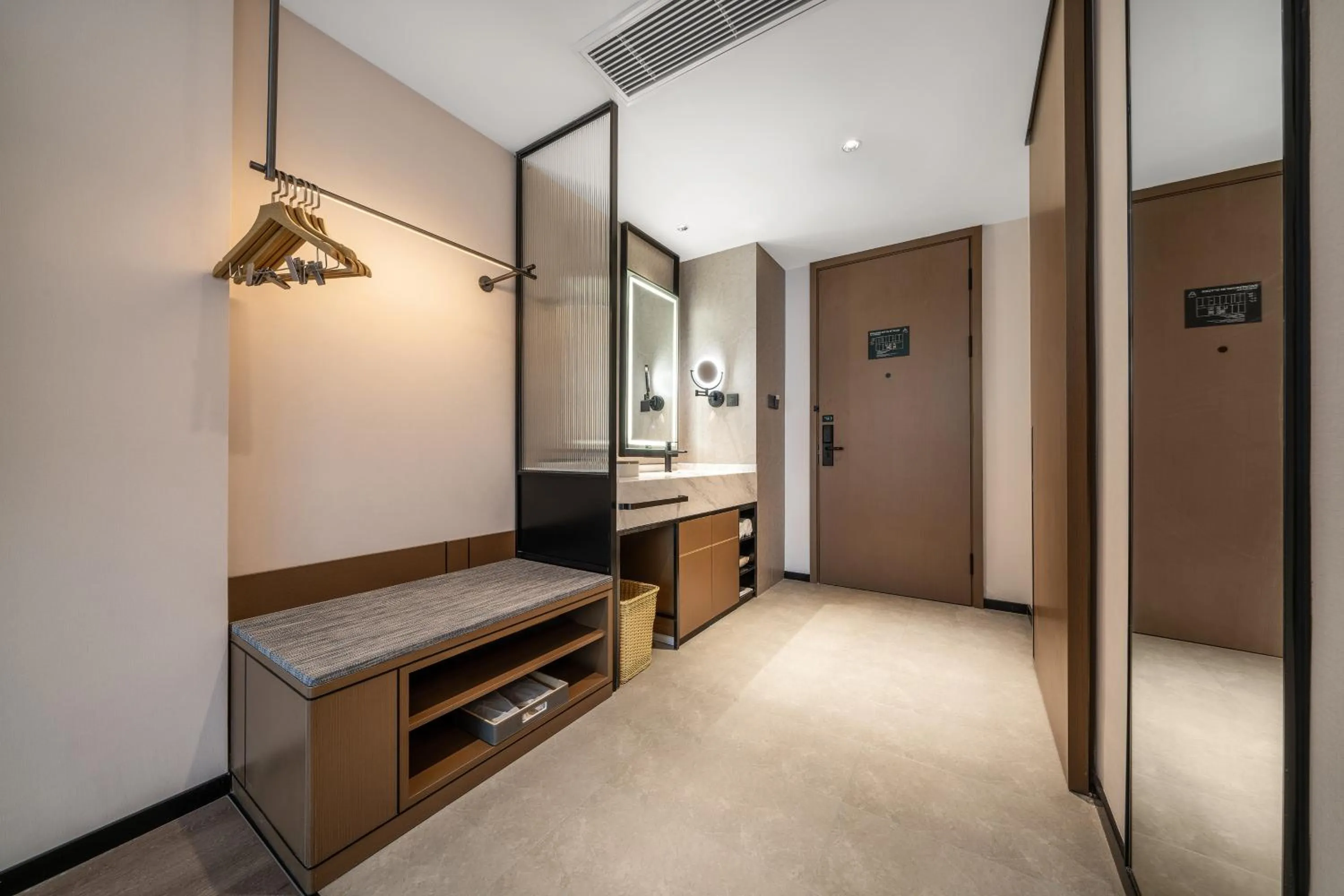 Atour Hotel (Chengdu Tongzilin)