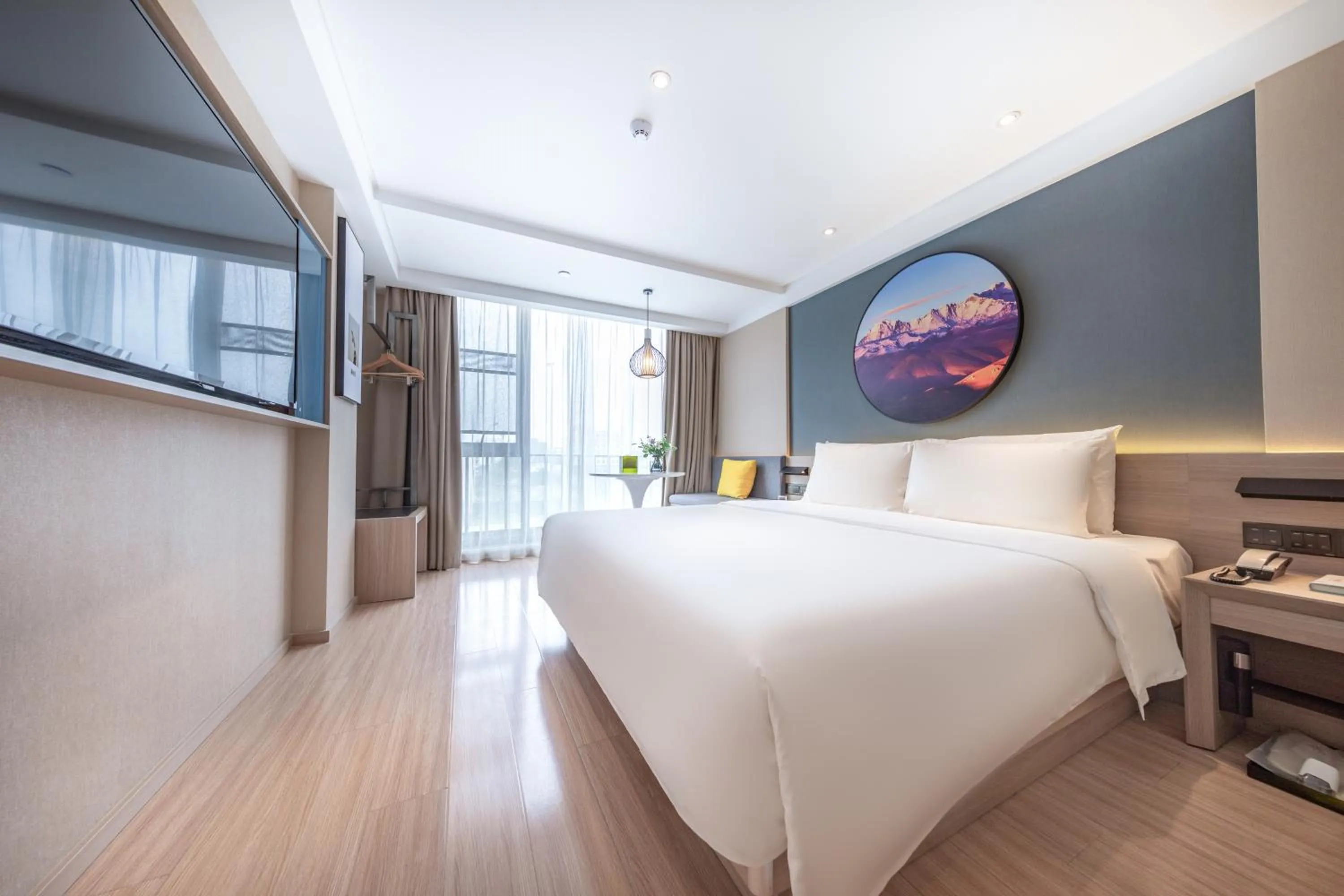 Bedroom, Bed in Atour Light Hotel (Chengdu Hi-tech West Zone University of Electronic Technology)