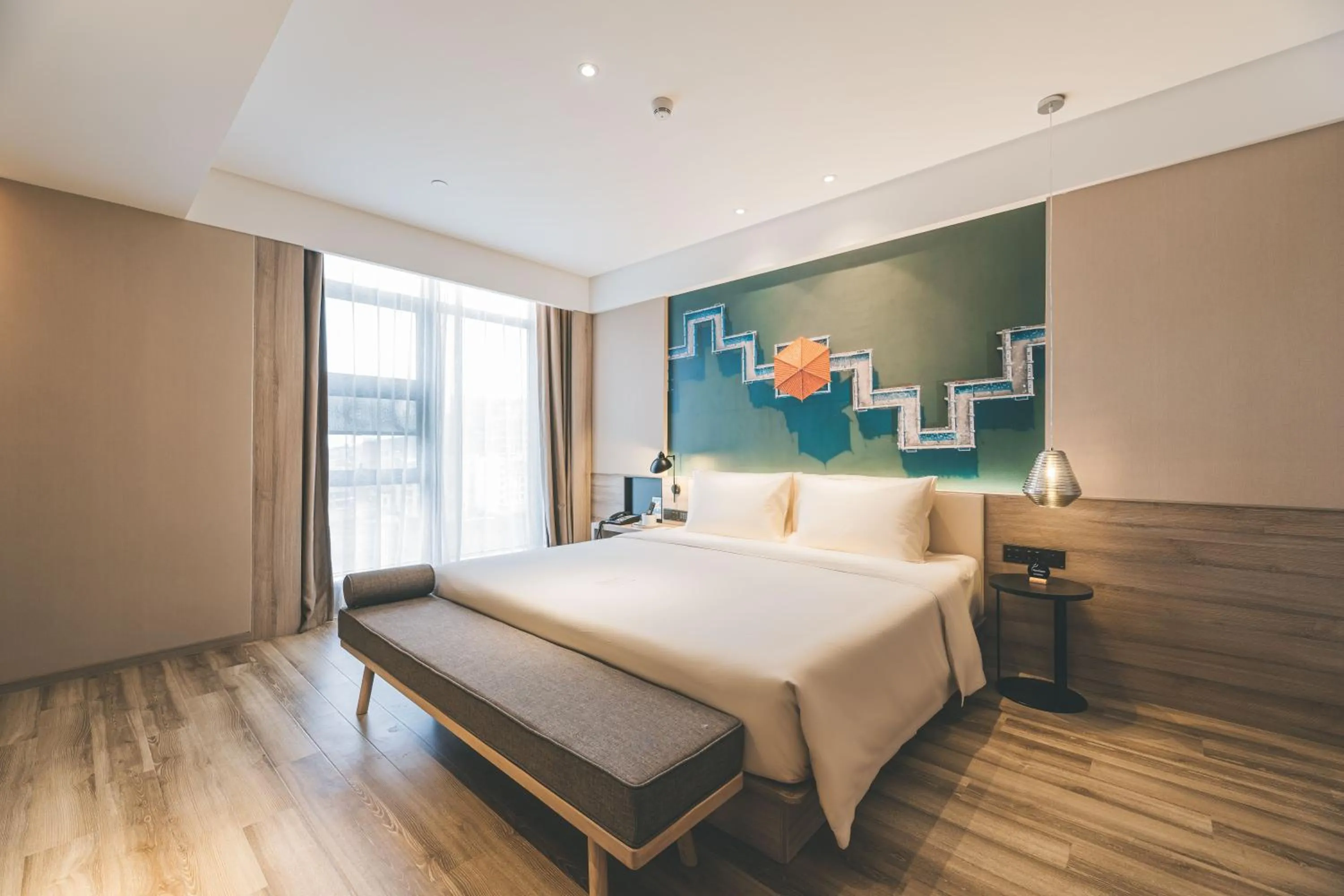 Photo of the whole room, Bed in Atour Hotel (Puning High Speed Railway Station)