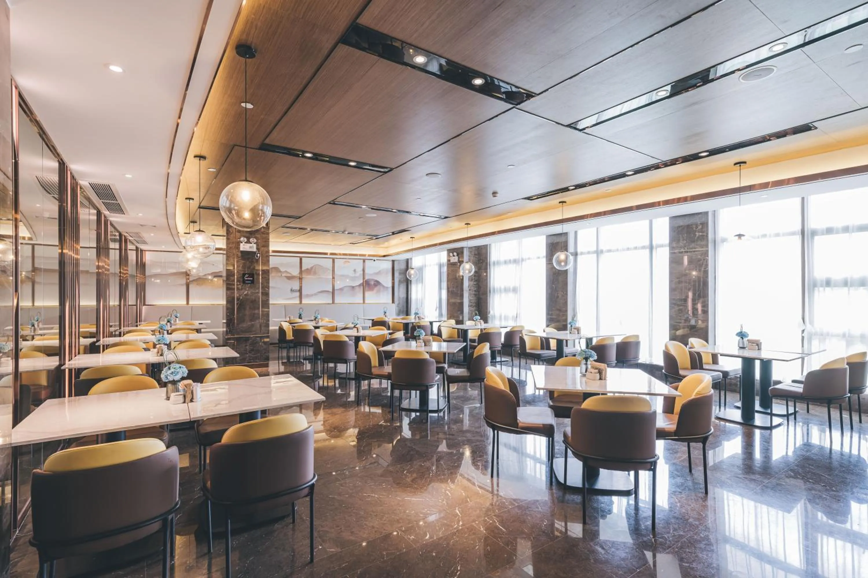 Restaurant/places to eat in Atour Hotel (Puning High Speed Railway Station)