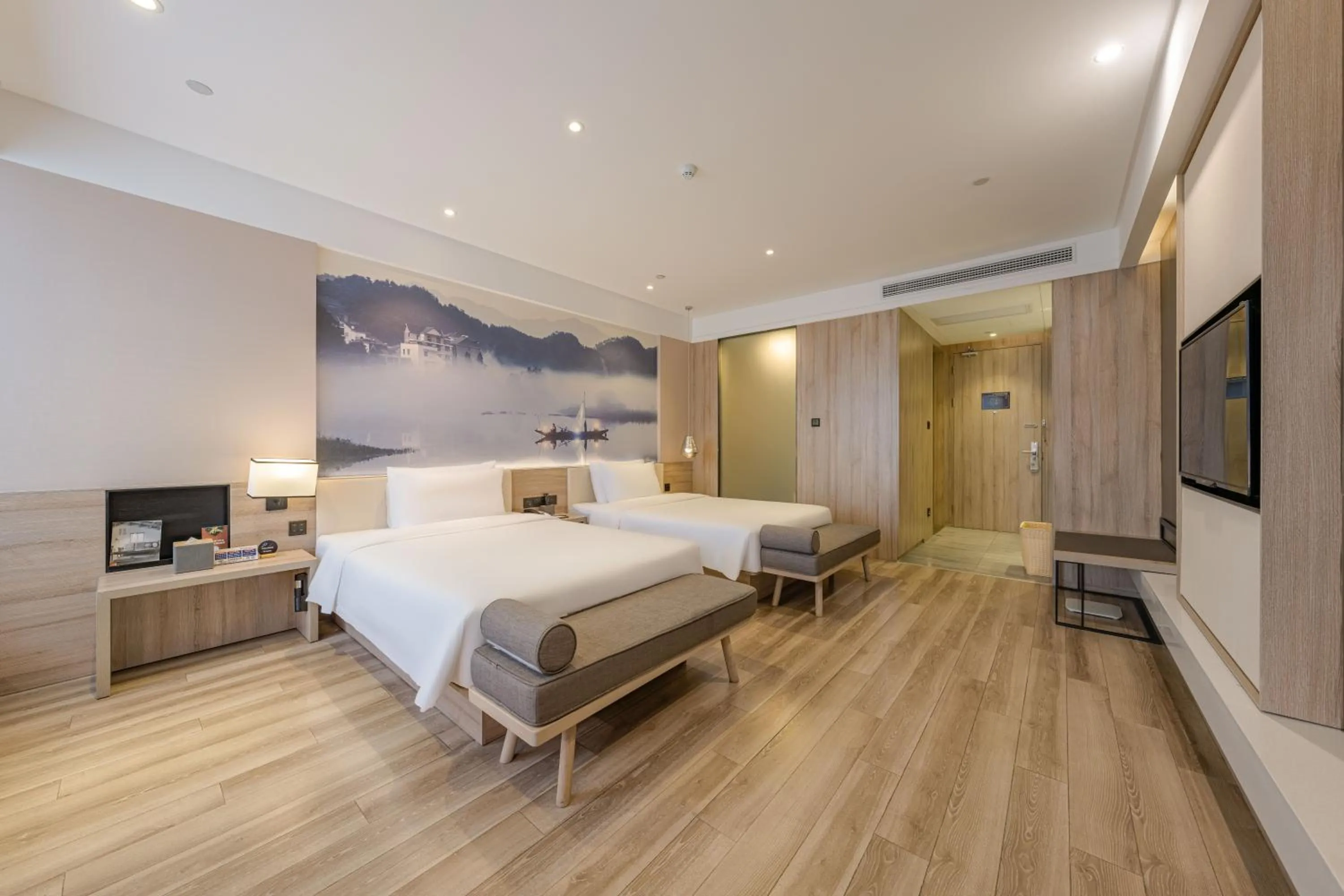 Photo of the whole room, Bed in Atour Hotel Hangzhou Binjiang Jiangling Road