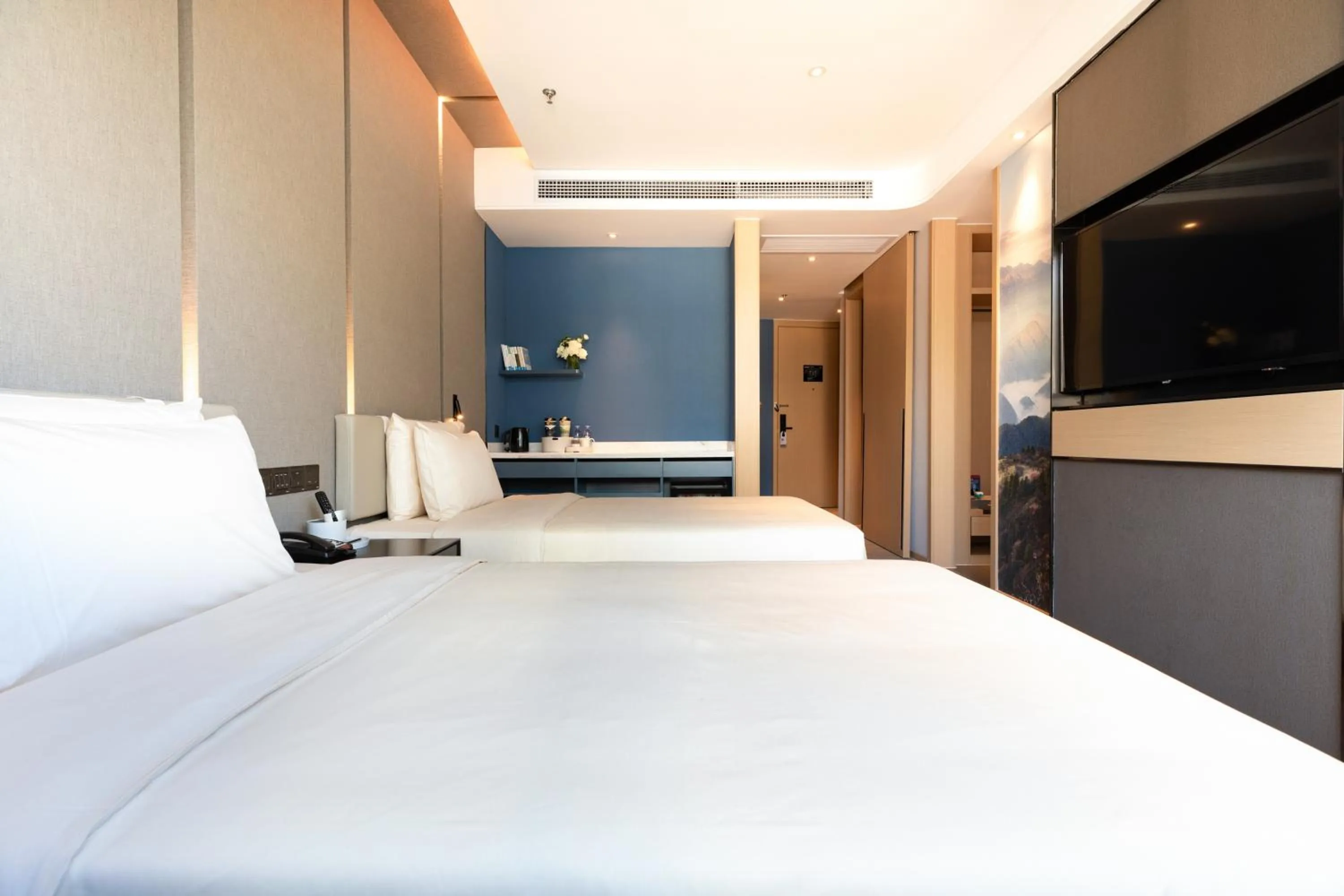 Bed in Atour Hotel (Wuhan Qingshan Peace Park)