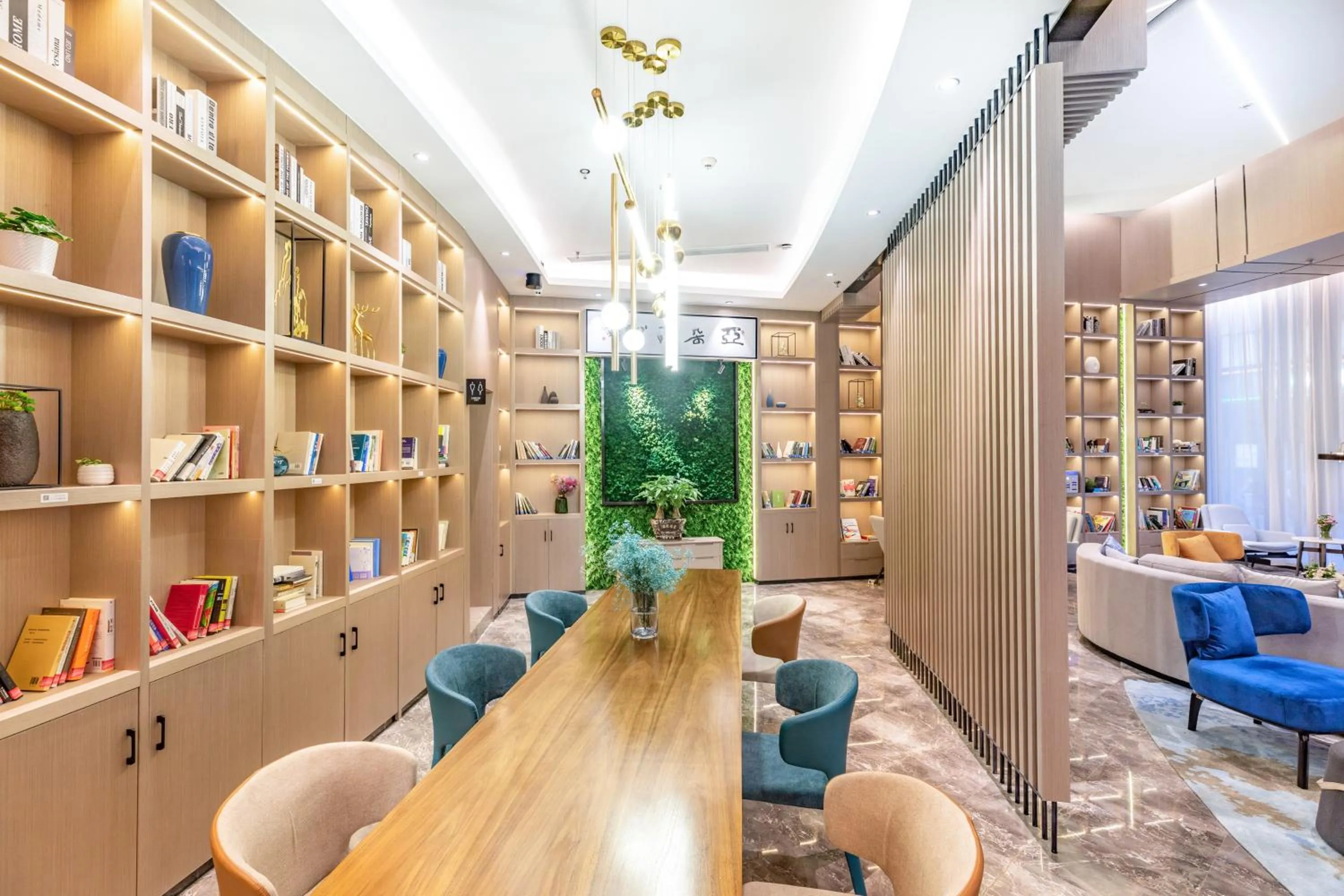 Seating area in Atour Hotel (Wuhan Qingshan Peace Park)
