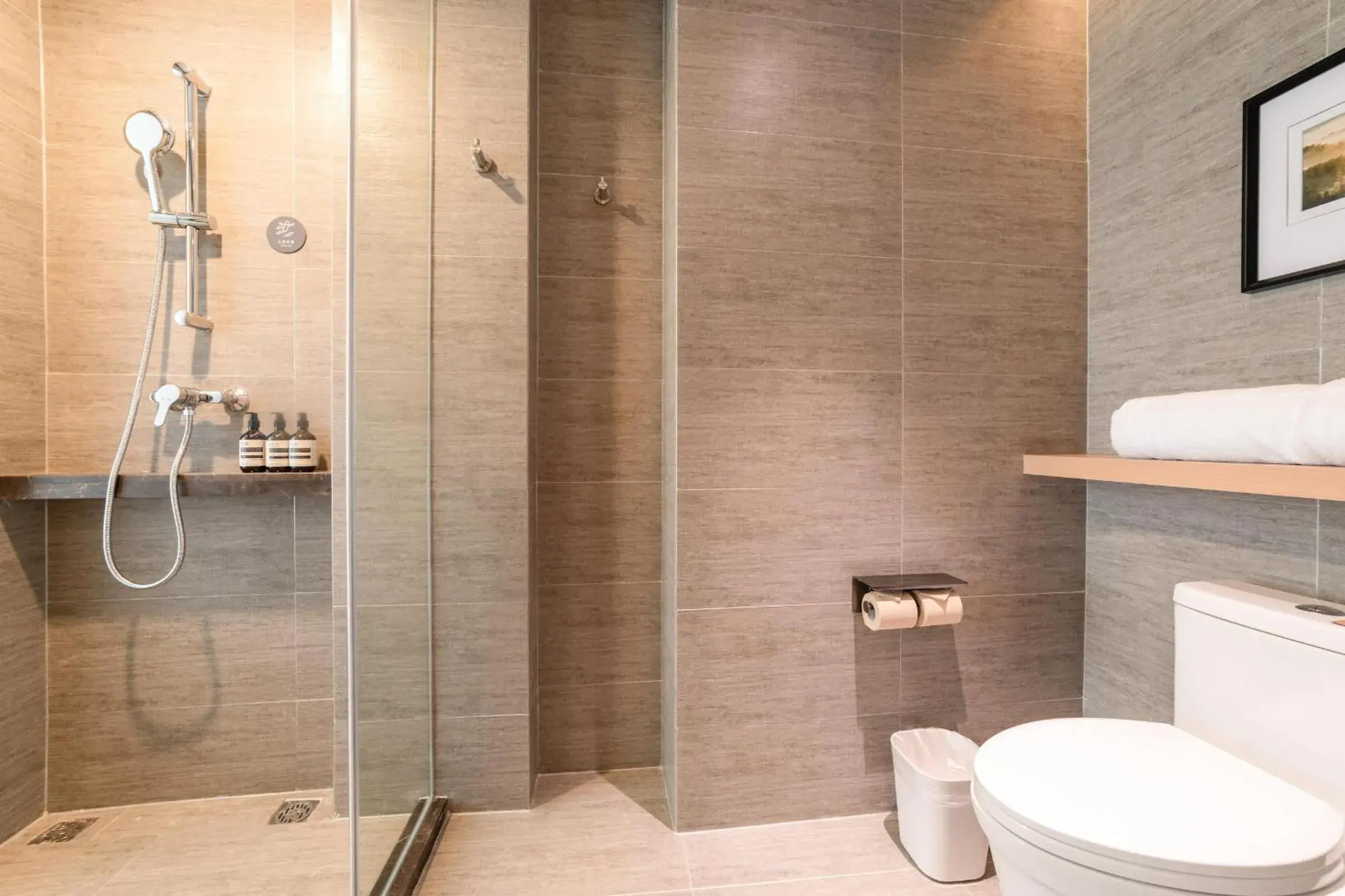 Atour Light Hotel (Wuhan Wuchang Railway Station) Atour Light Hotel (Wuhan Wuchang Railway Station)