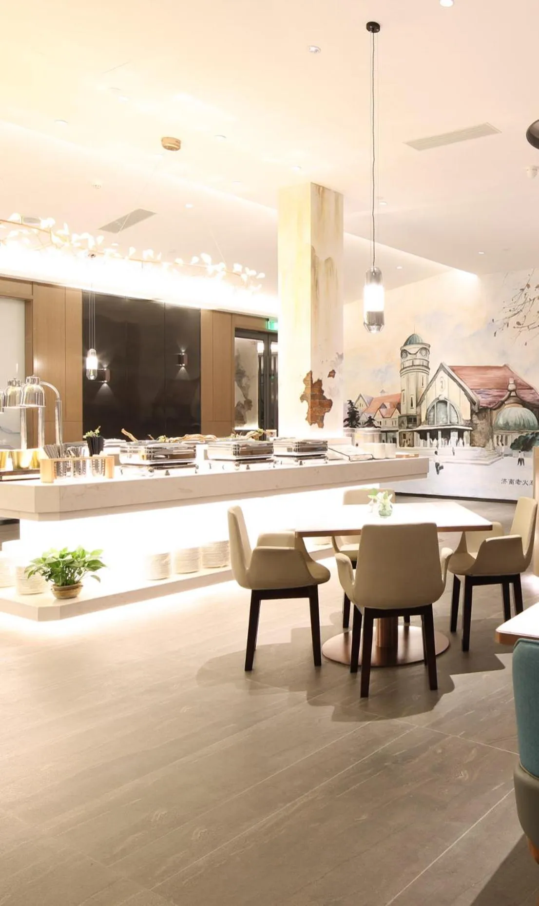 Restaurant/places to eat in Atour Hotel (Baimaiquan Jinan Shuangshan Street)