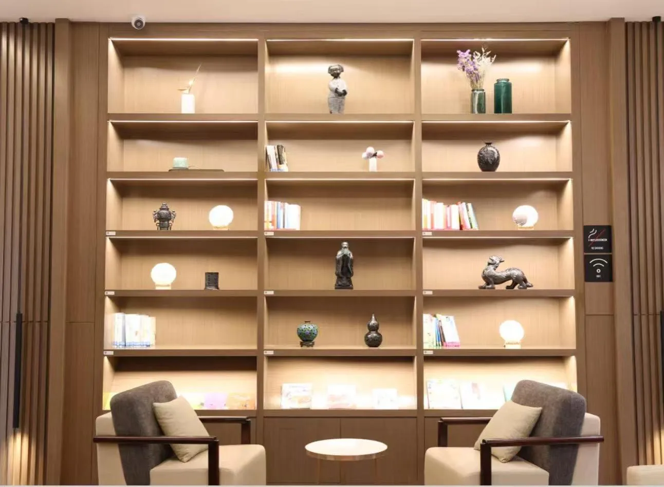 Seating area in Atour Hotel (Baimaiquan Jinan Shuangshan Street)