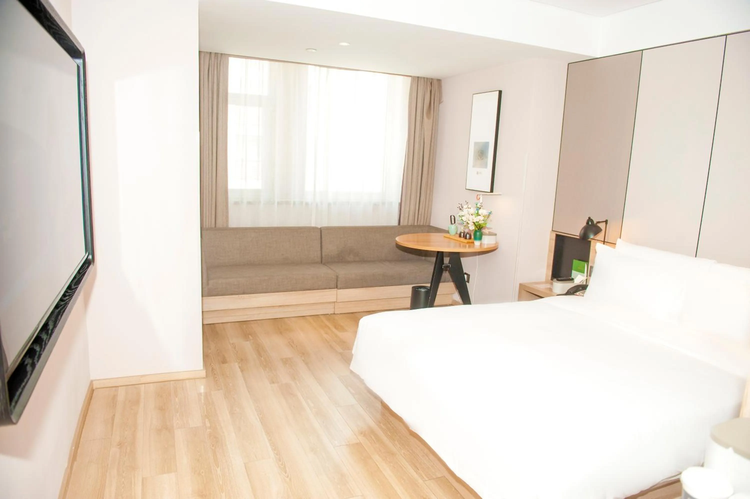 Bedroom, Bed in Atour Hotel High Speed Railway North Station Zibo Hi tech Zone