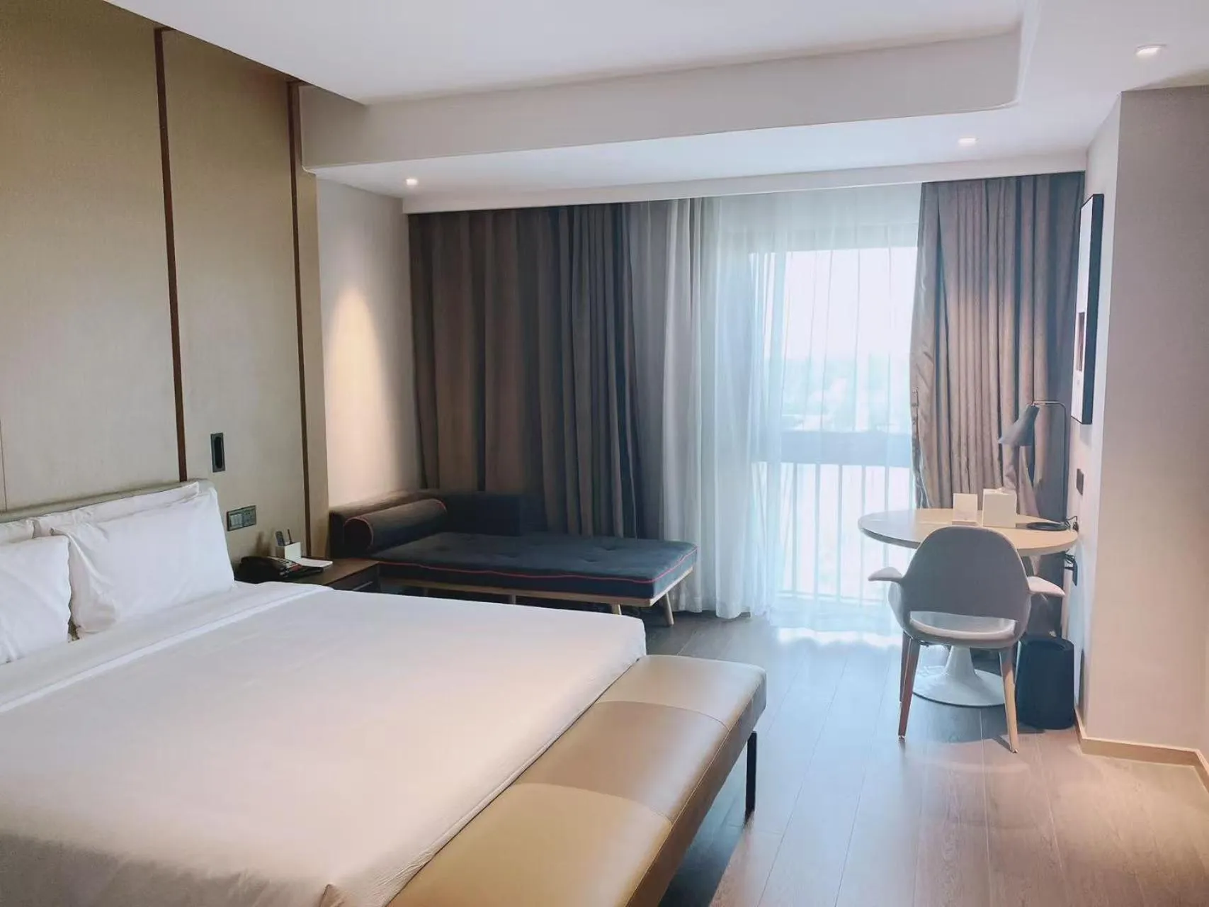 Bedroom, Bed in Atour Hotel Suzhou Industrial Park Fashion Stage Outlets