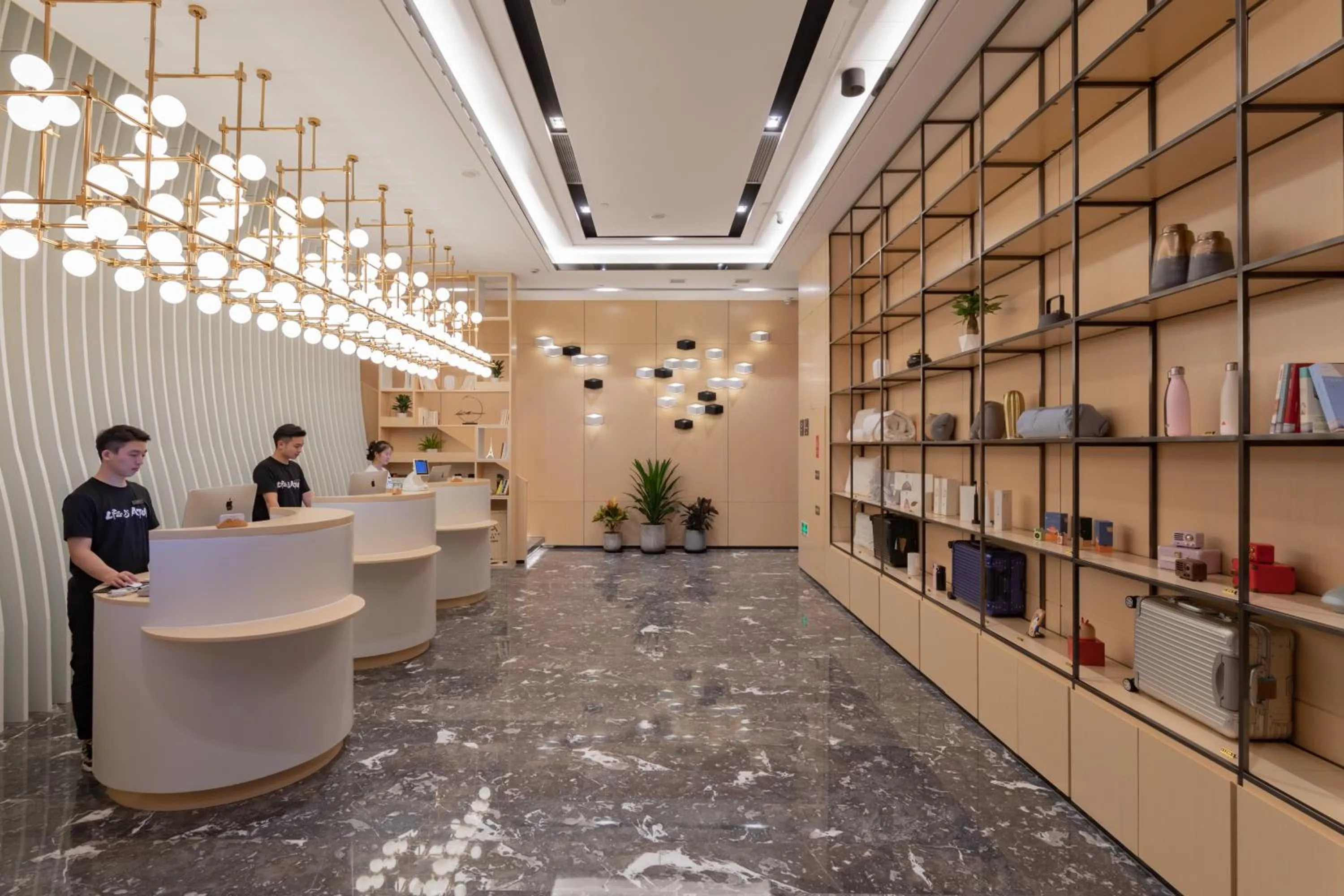 Lobby or reception in Atour Hotel (Suzhou Wujiang Wuyue Plaza)
