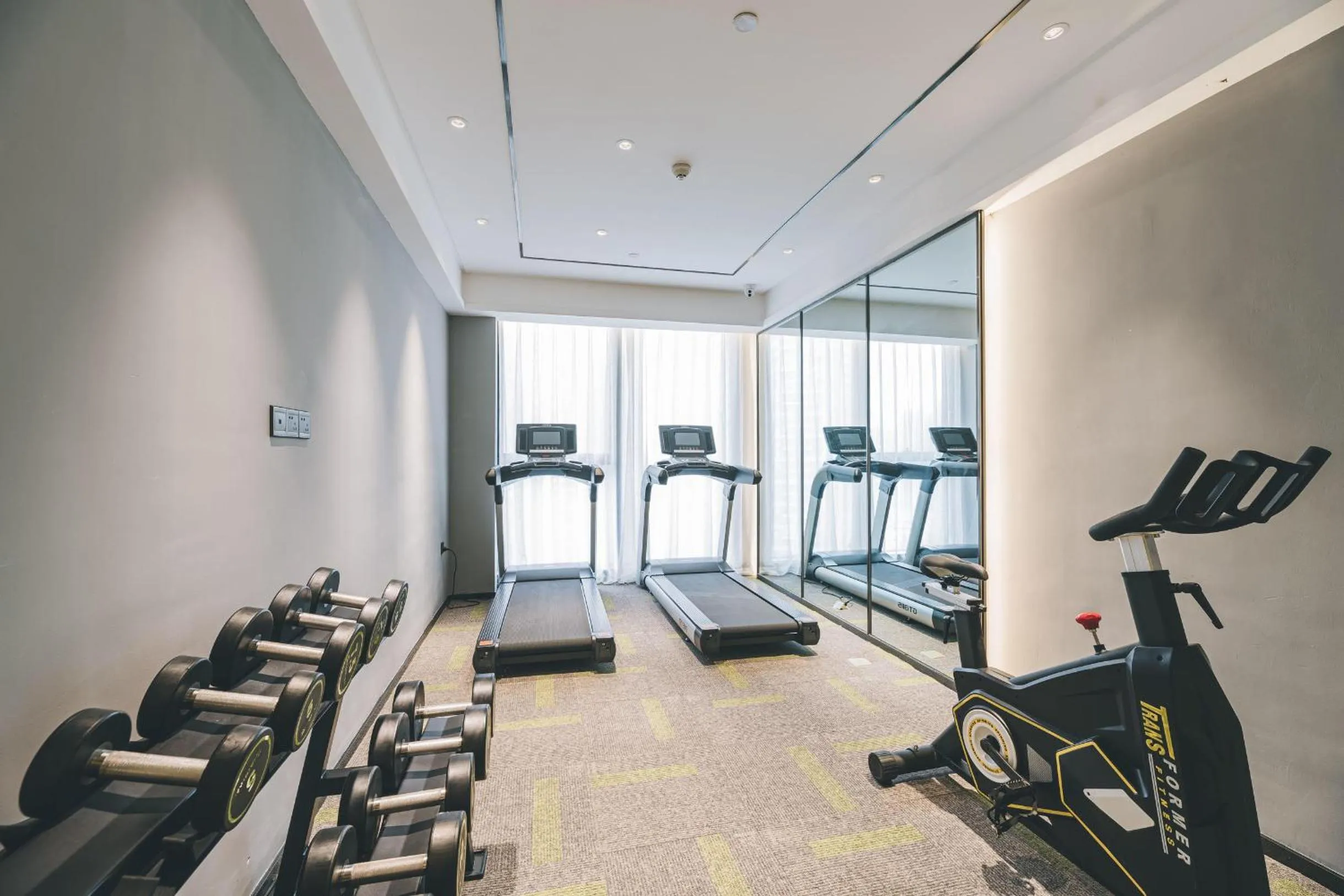 Atour Hotel Guiyang Century City Shopping Center