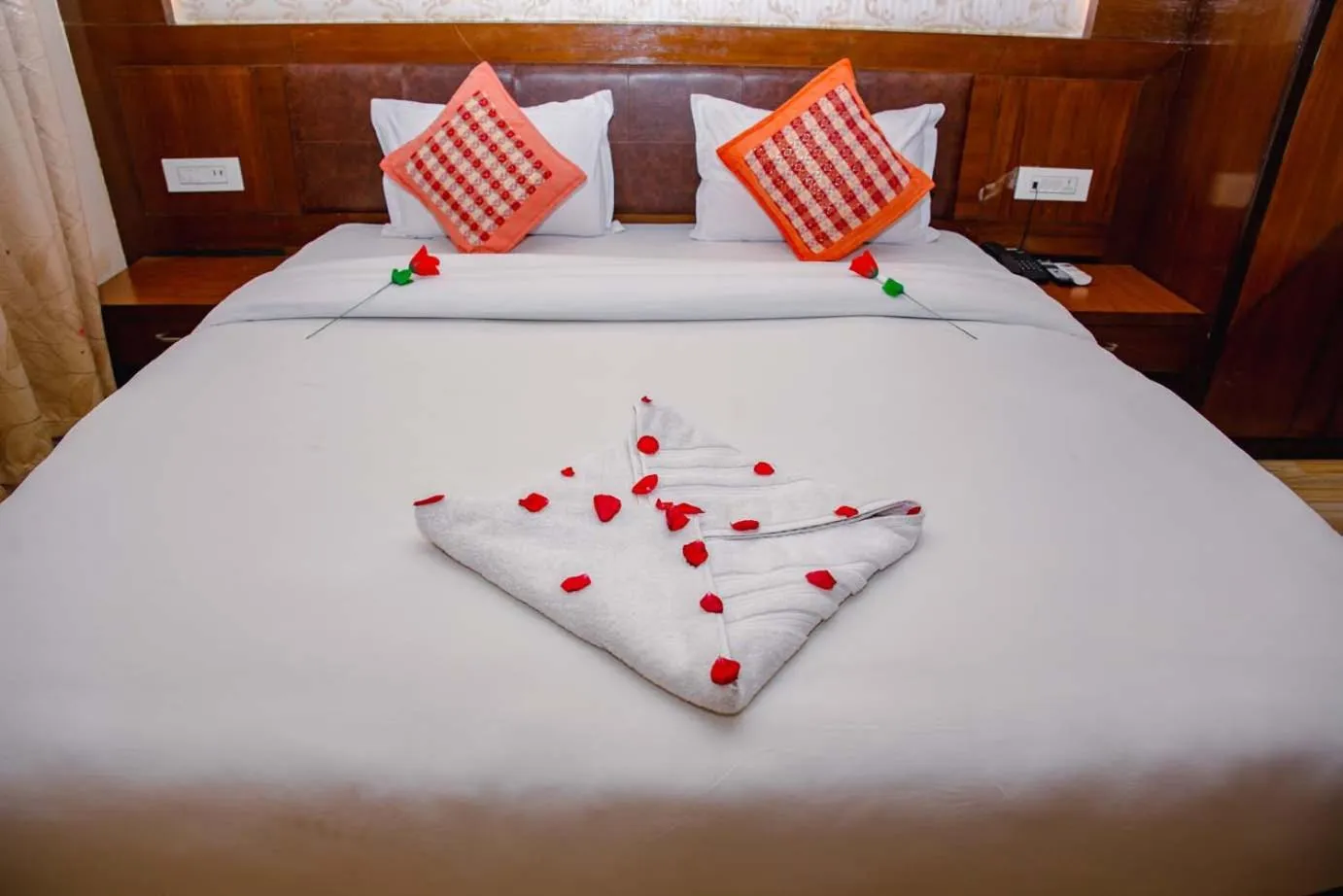Bed in Hotel Yellow Pagoda Pokhara