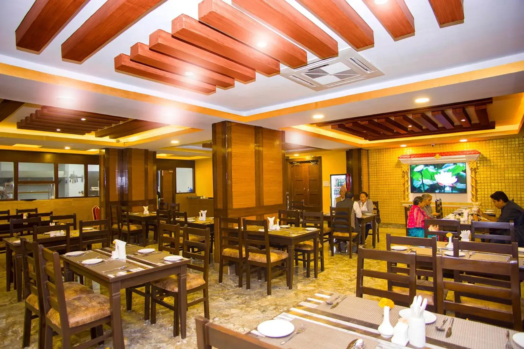 Restaurant/places to eat in Hotel Yellow Pagoda Pokhara Restaurant/places to eat in Hotel Yellow Pagoda Pokhara