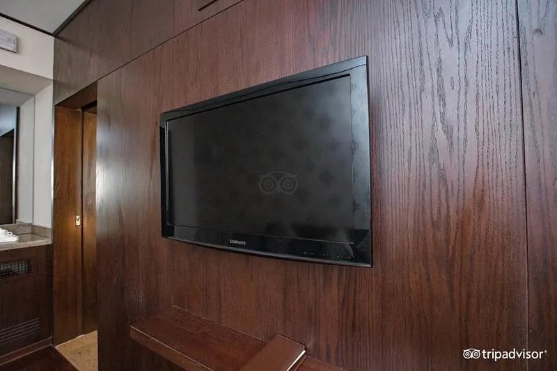 TV and multimedia in Mark Inn Hotel Deira