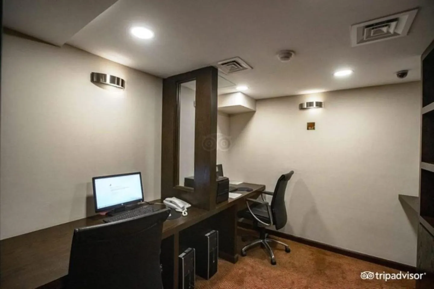 Business facilities in Mark Inn Hotel Deira