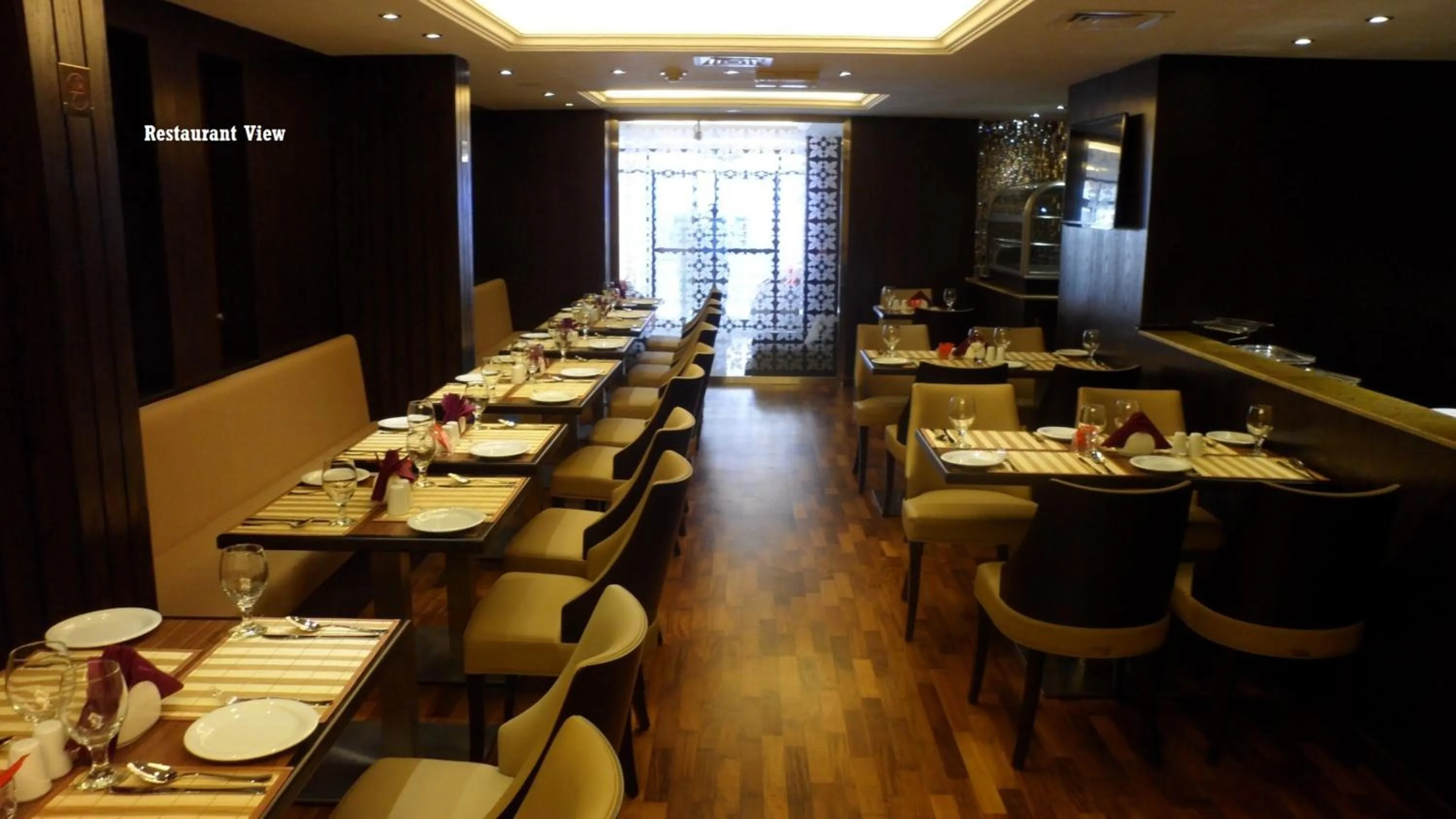 Meals in Mark Inn Hotel Deira