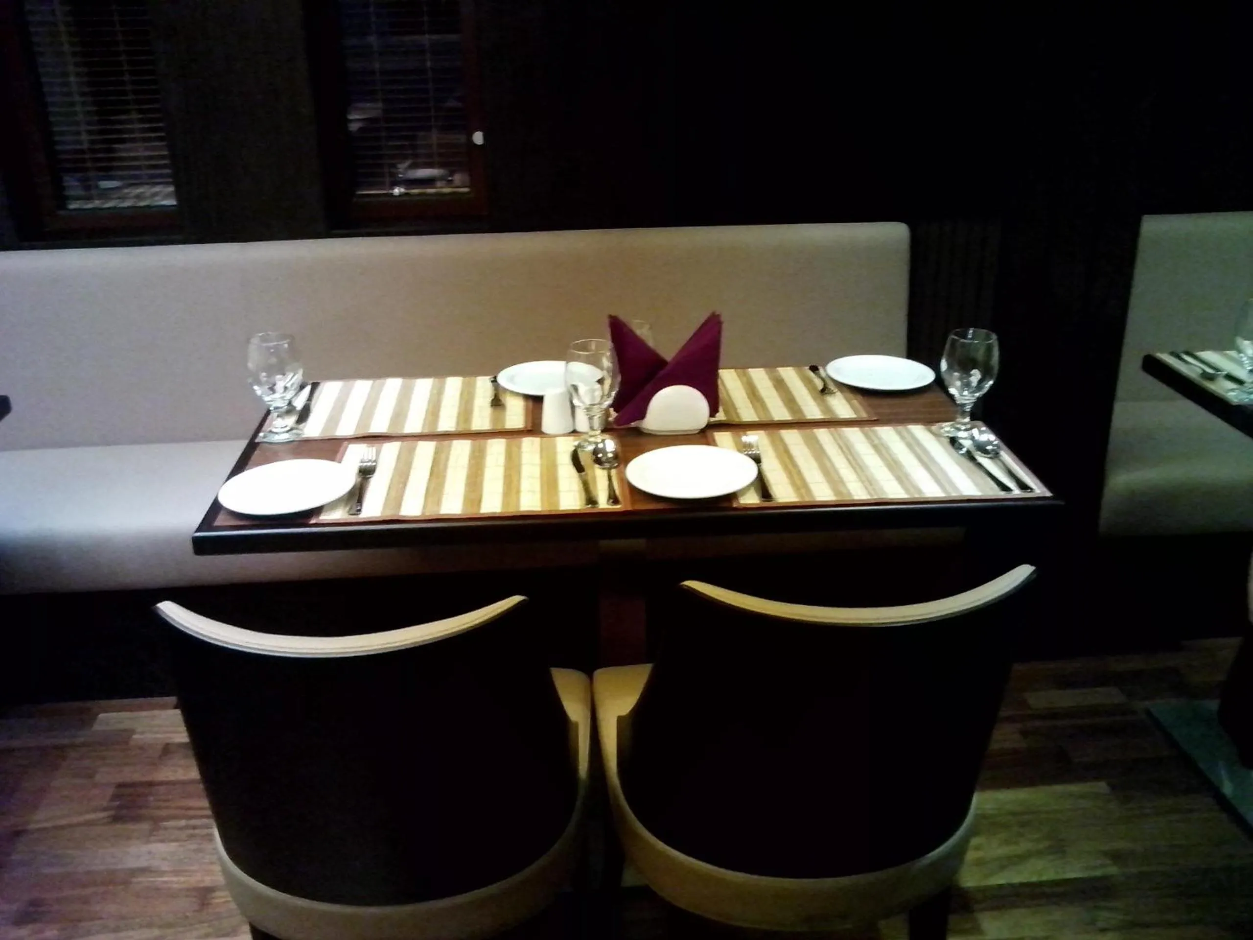 Restaurant/places to eat in Mark Inn Hotel Deira