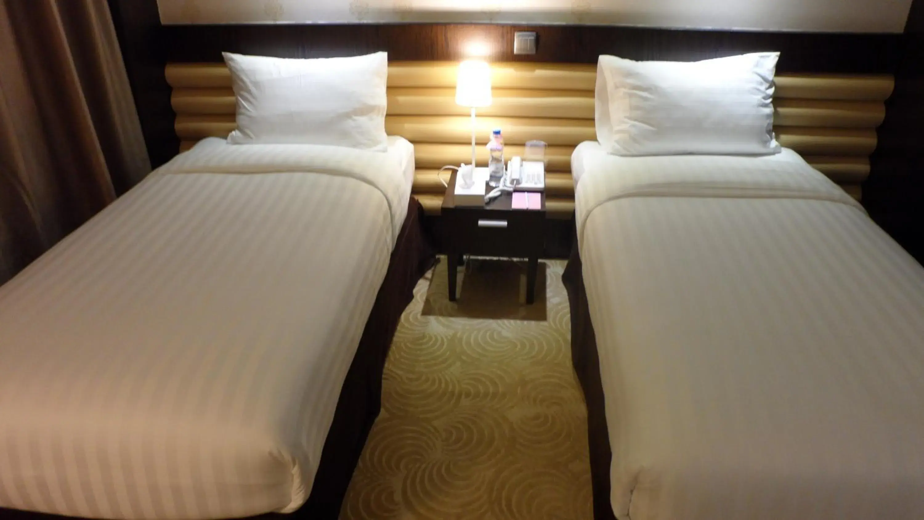 Standard Twin Room in Mark Inn Hotel Deira Standard Twin Room in Mark Inn Hotel Deira
